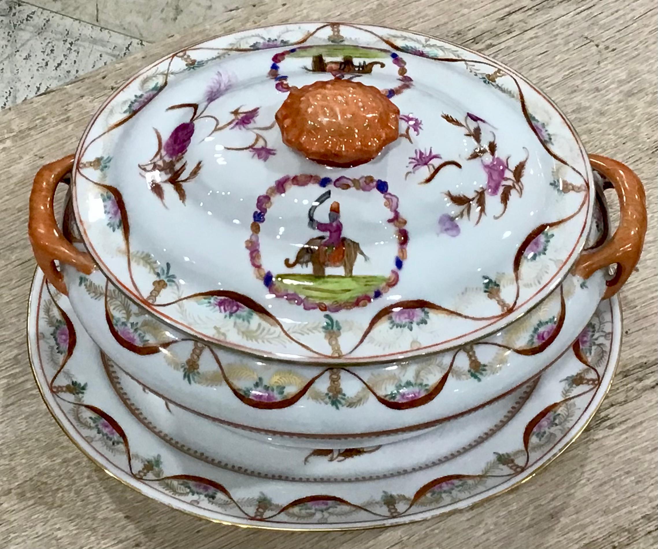 Chinese Export Famille Rose Porcelain Soup Tureen 3