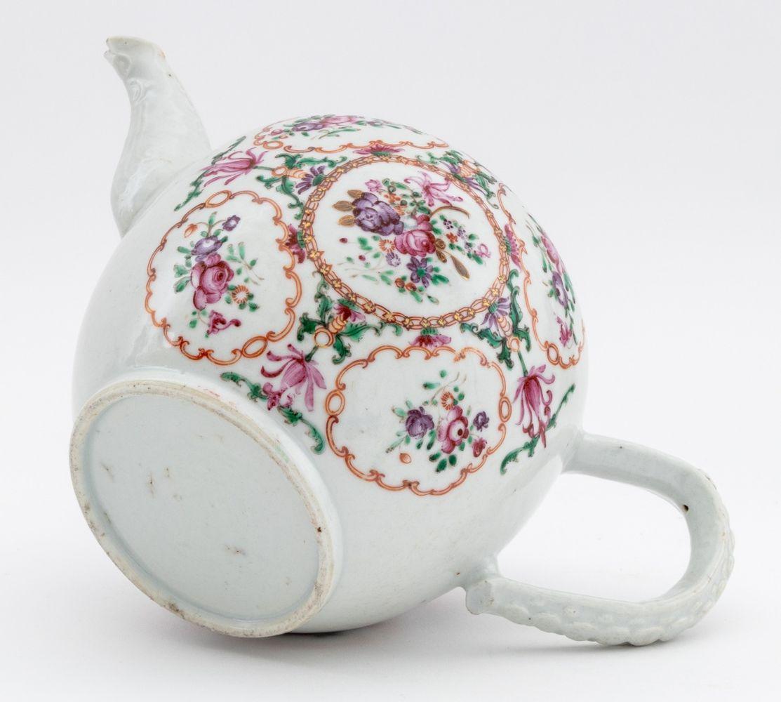 Porcelaine Service à thé Famille Rose en porcelaine d'exportation chinoise, 11 en vente