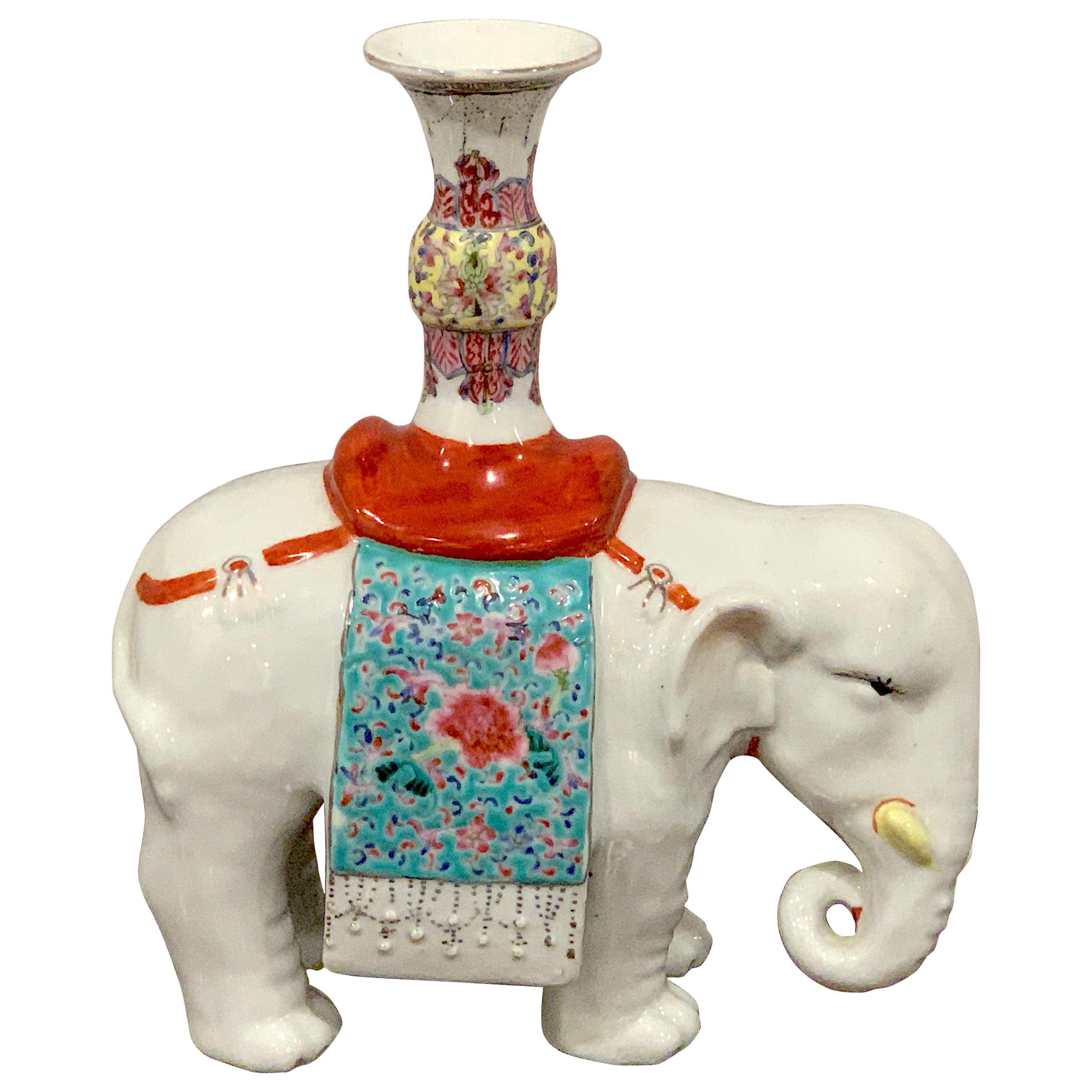 Éléphant pour bâtonnets d'encens d'exportation chinois Famille Verte & Blanc de Chine