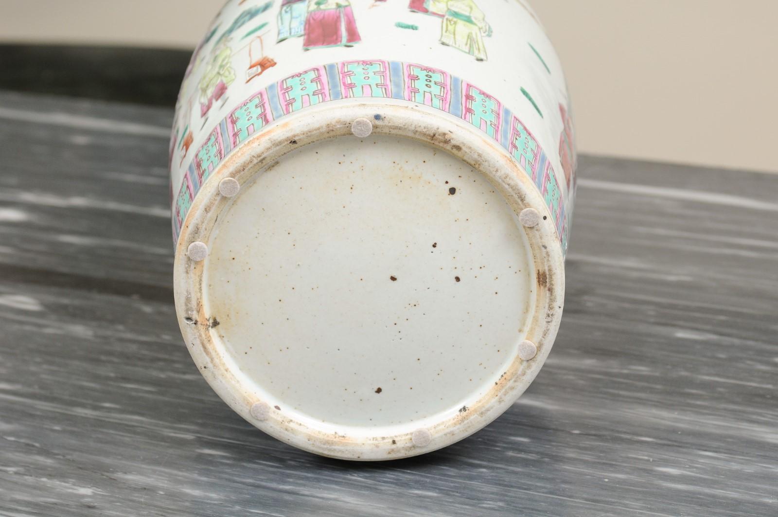 Chinese Export Famille Verte Porcelain Vase For Sale 4