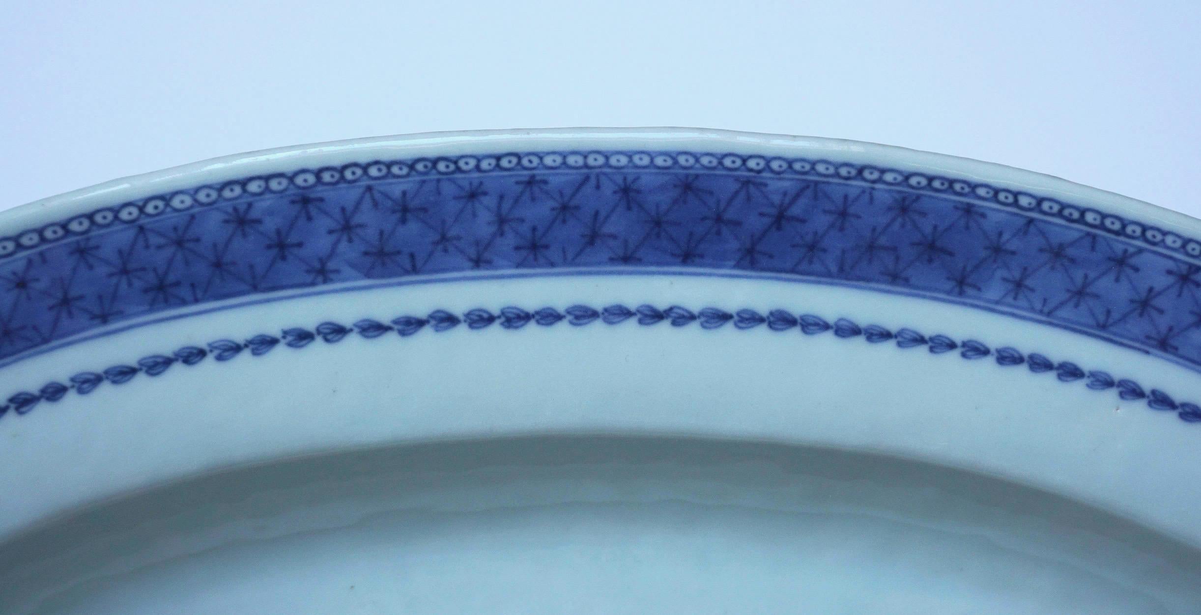 18th Century Chinese Export for Swedish Market Large Blue and White Oval Platter, circa 1790