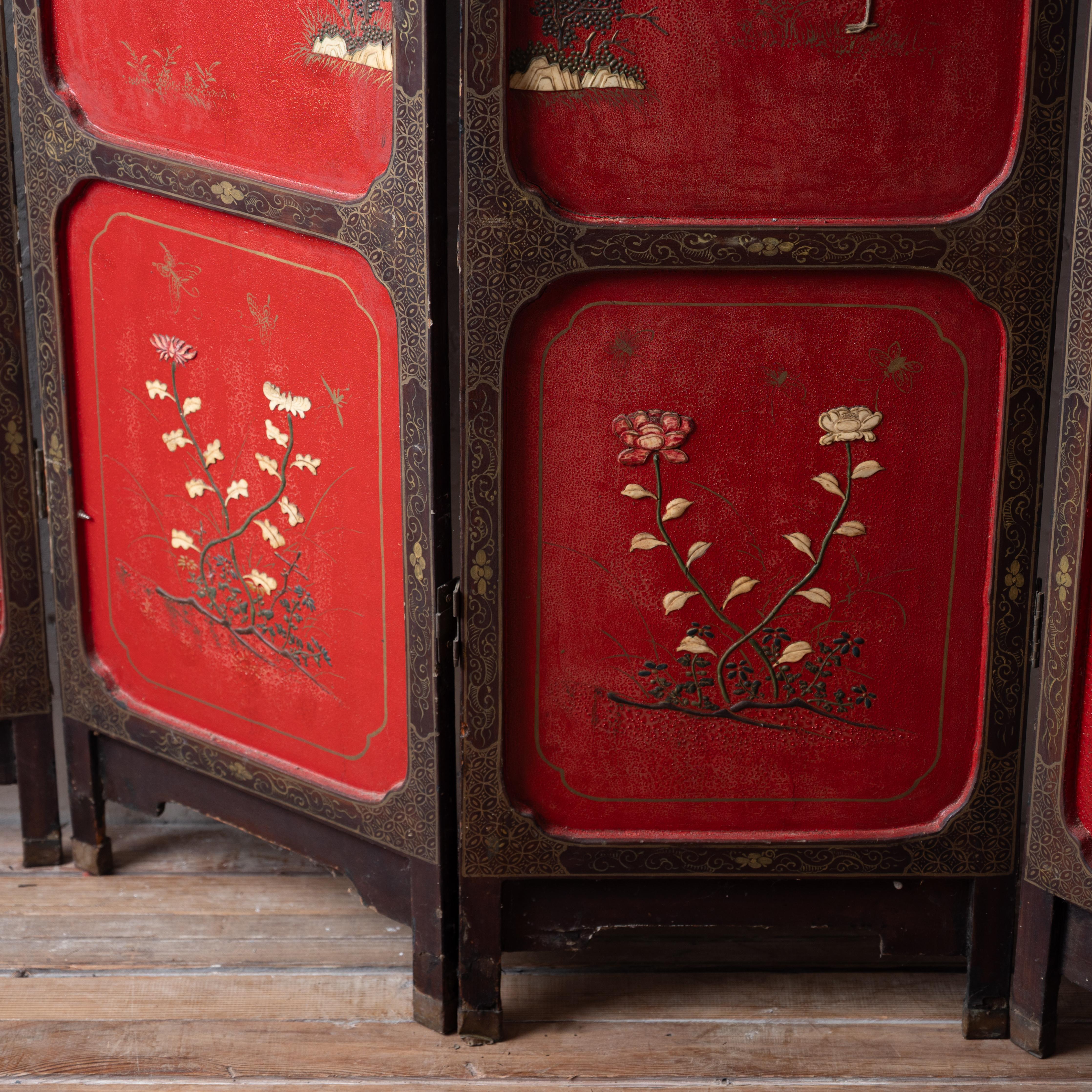Chinese Export Four-Panel Red Lacquer Screen, c.1900 For Sale 1