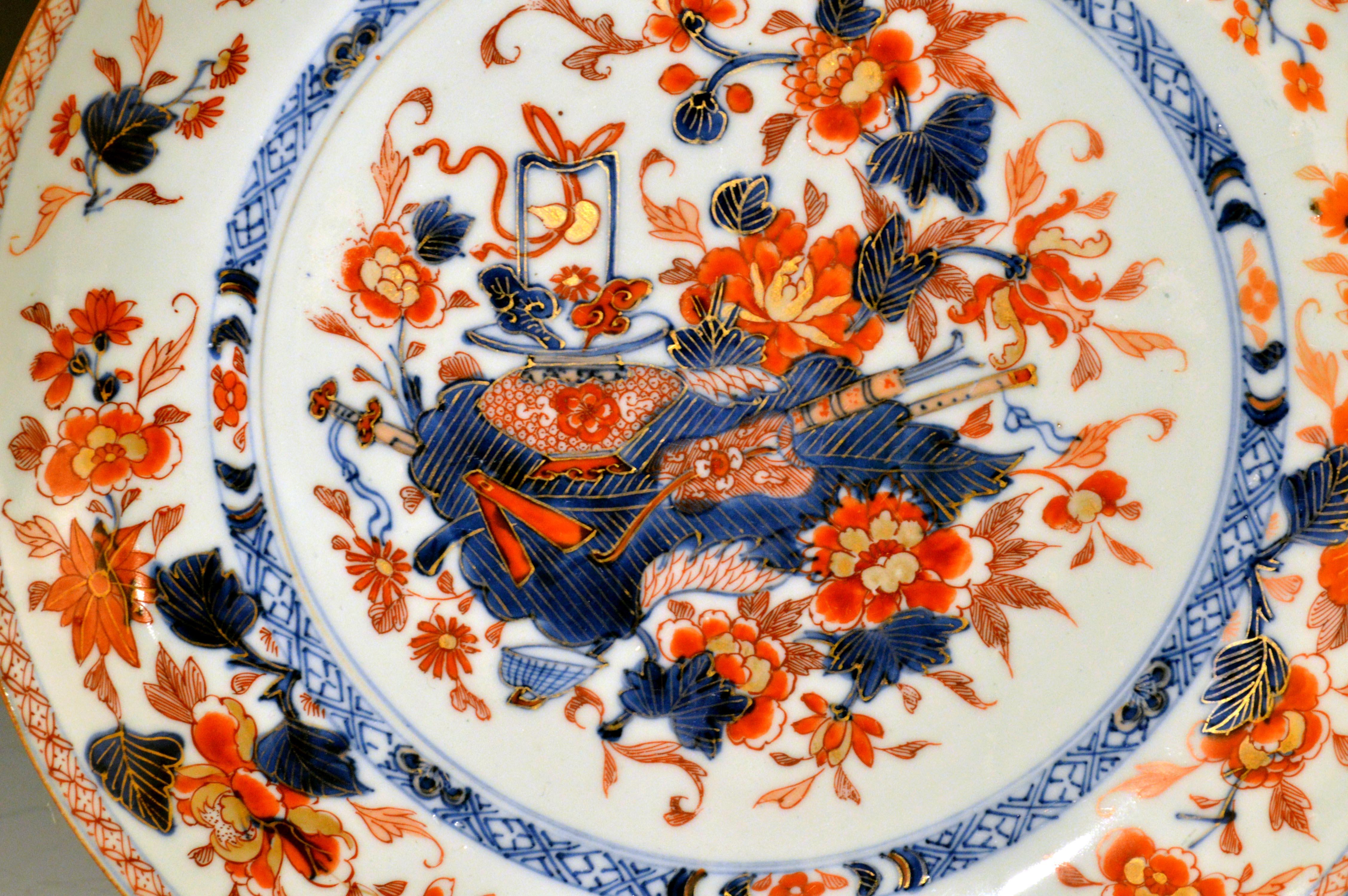 18th Century Chinese Export Imari Large Porcelain Saucer Dish, circa 1770