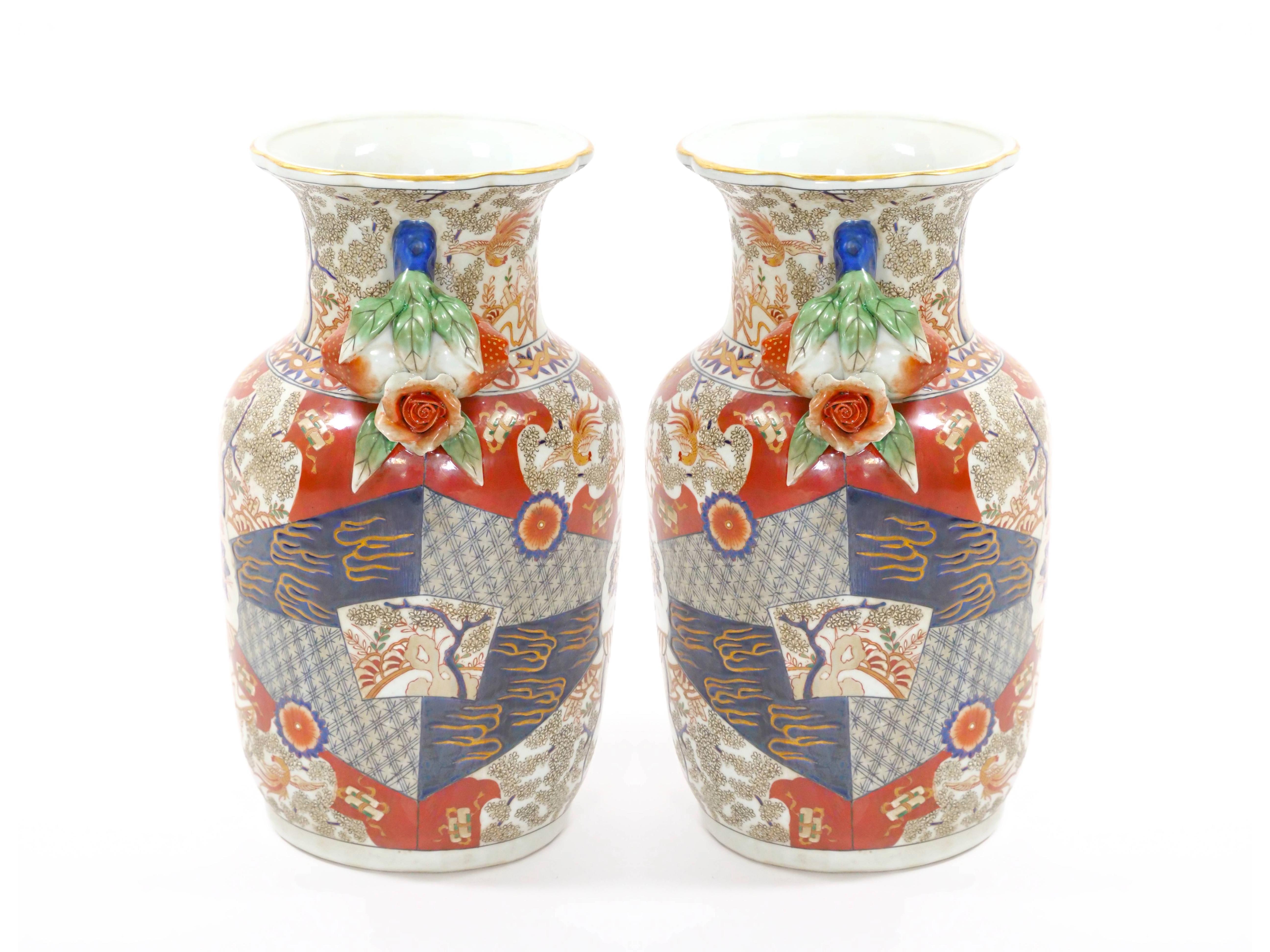 Presenting a magnificent pair of 19th century Chinese Export Imari porcelain decorative vases, perfect for collectors and admirers of fine Asian art. Each vase showcases the exquisite beauty of traditional Imari design with a captivating exterior