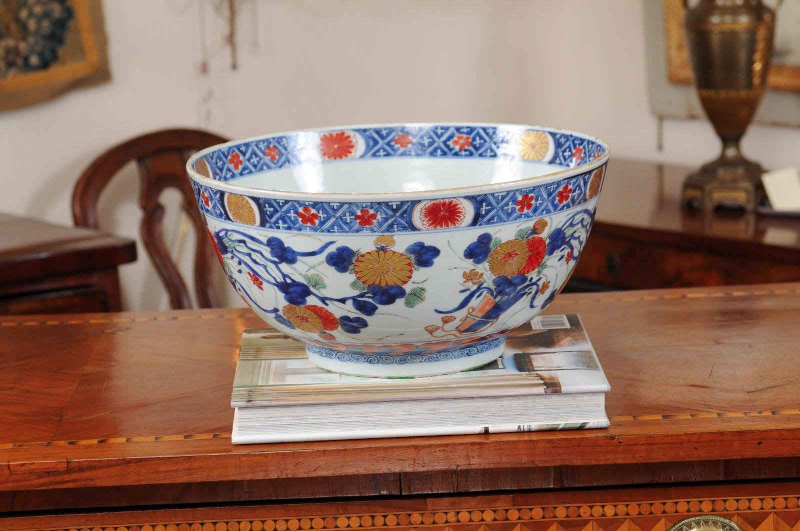 Chinese Export Imari Porcelain Punch Bowl, 18th Century For Sale 7