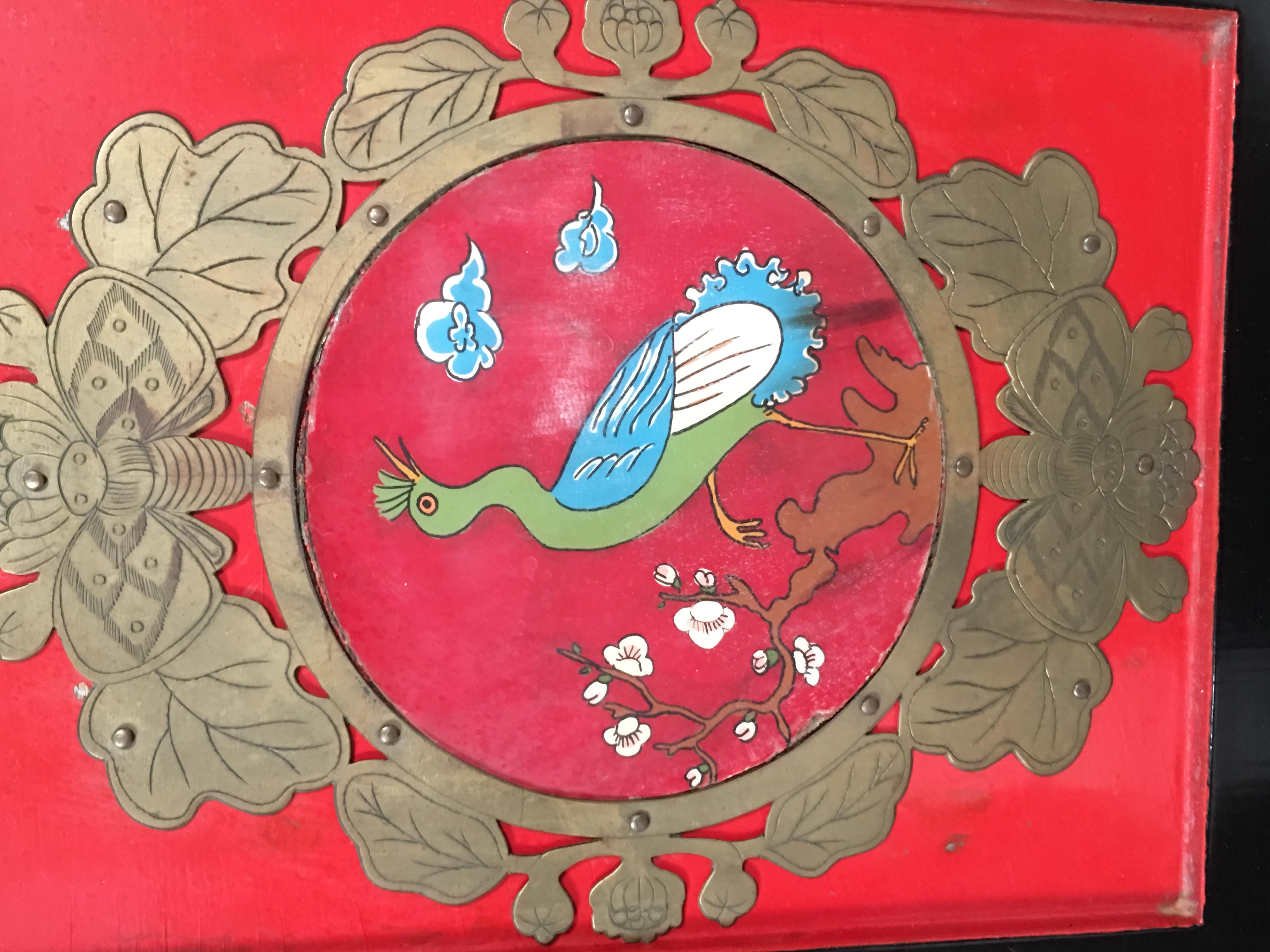 Chinese Export Lacquered Cabinet with Hand-Painted Bird Decorated Panels 1