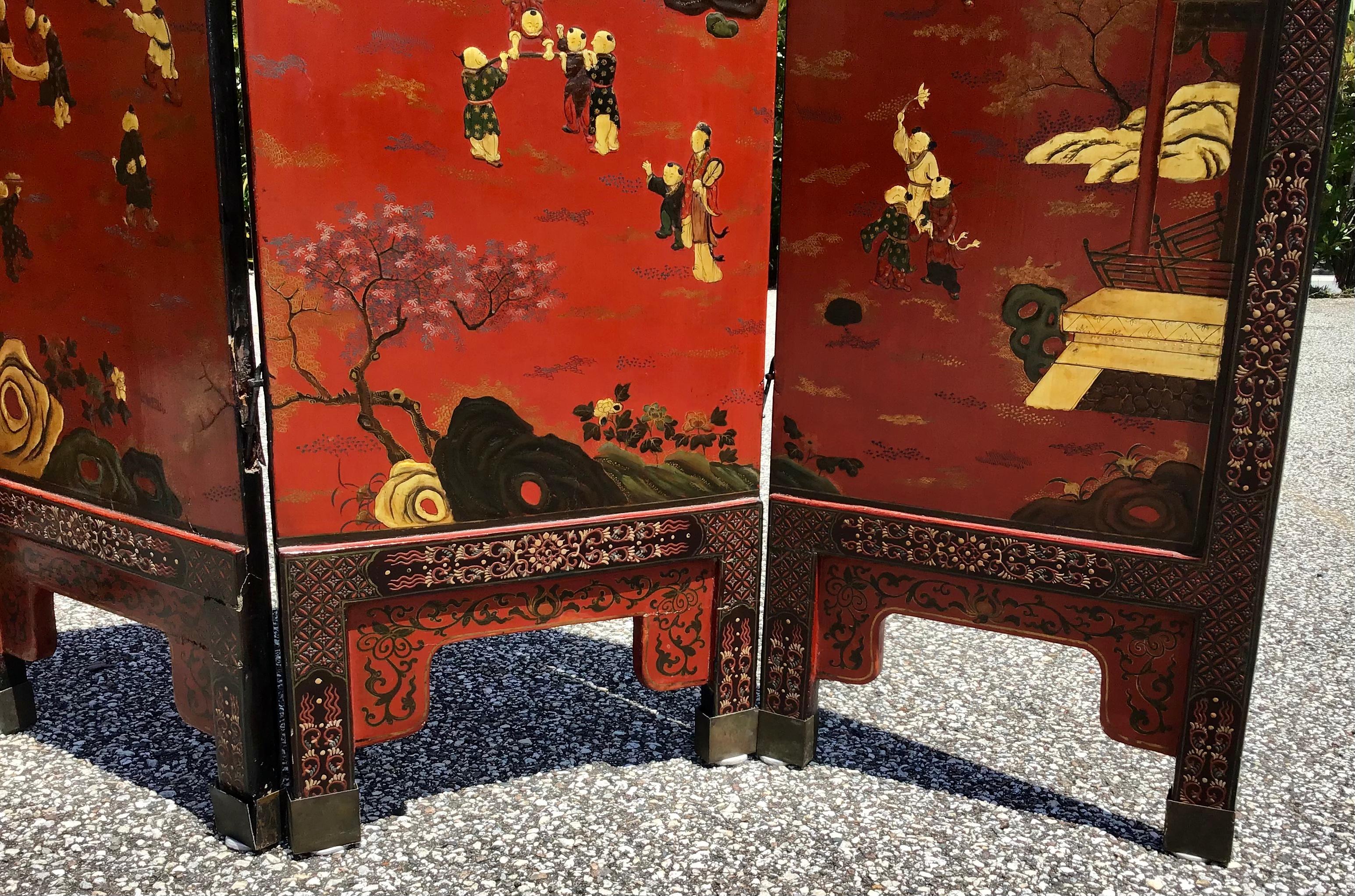 Chinoiserie Chinese Export Lacquered Red Coromandel Four Panel Screen