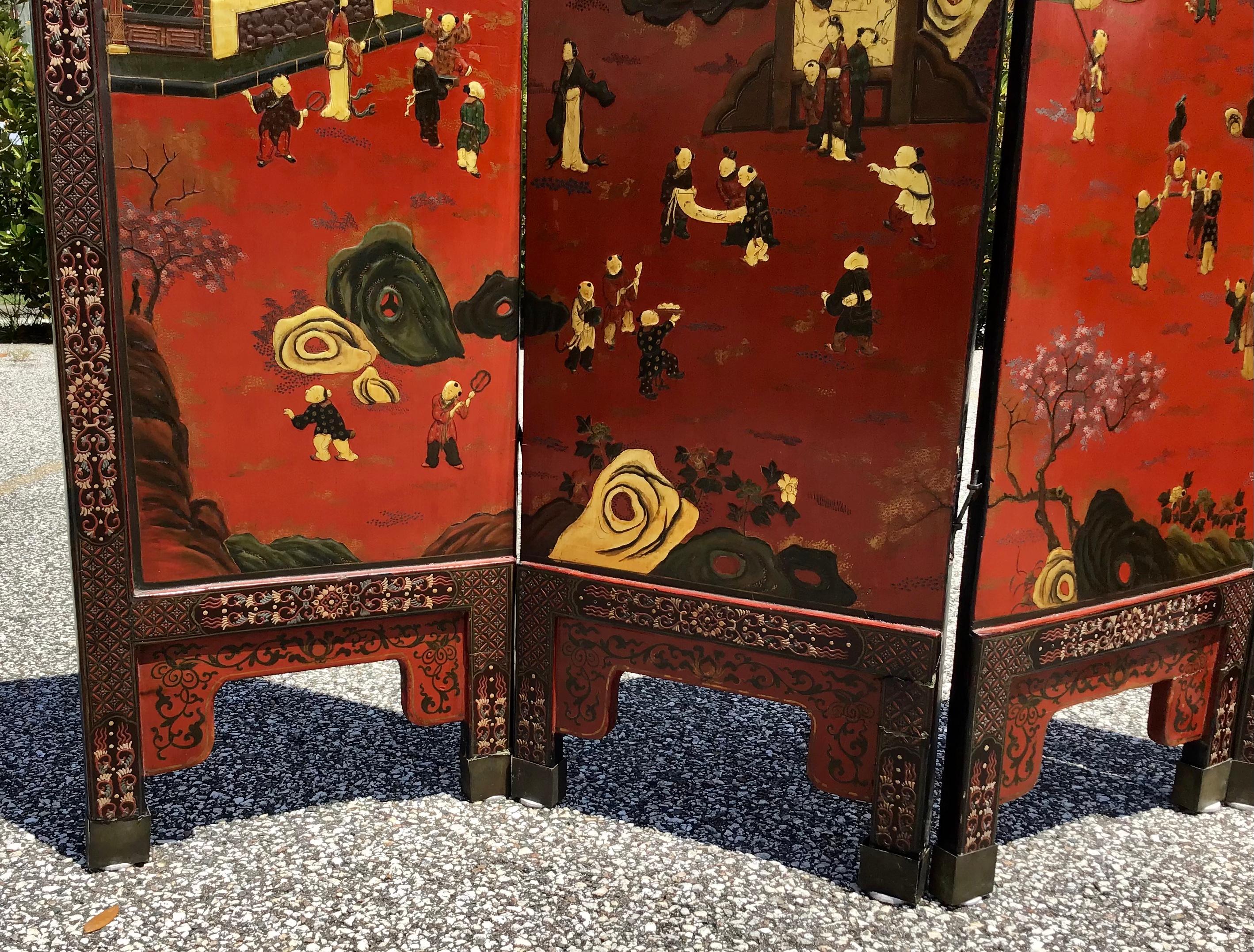 Chinese Export Lacquered Red Coromandel Four Panel Screen 2