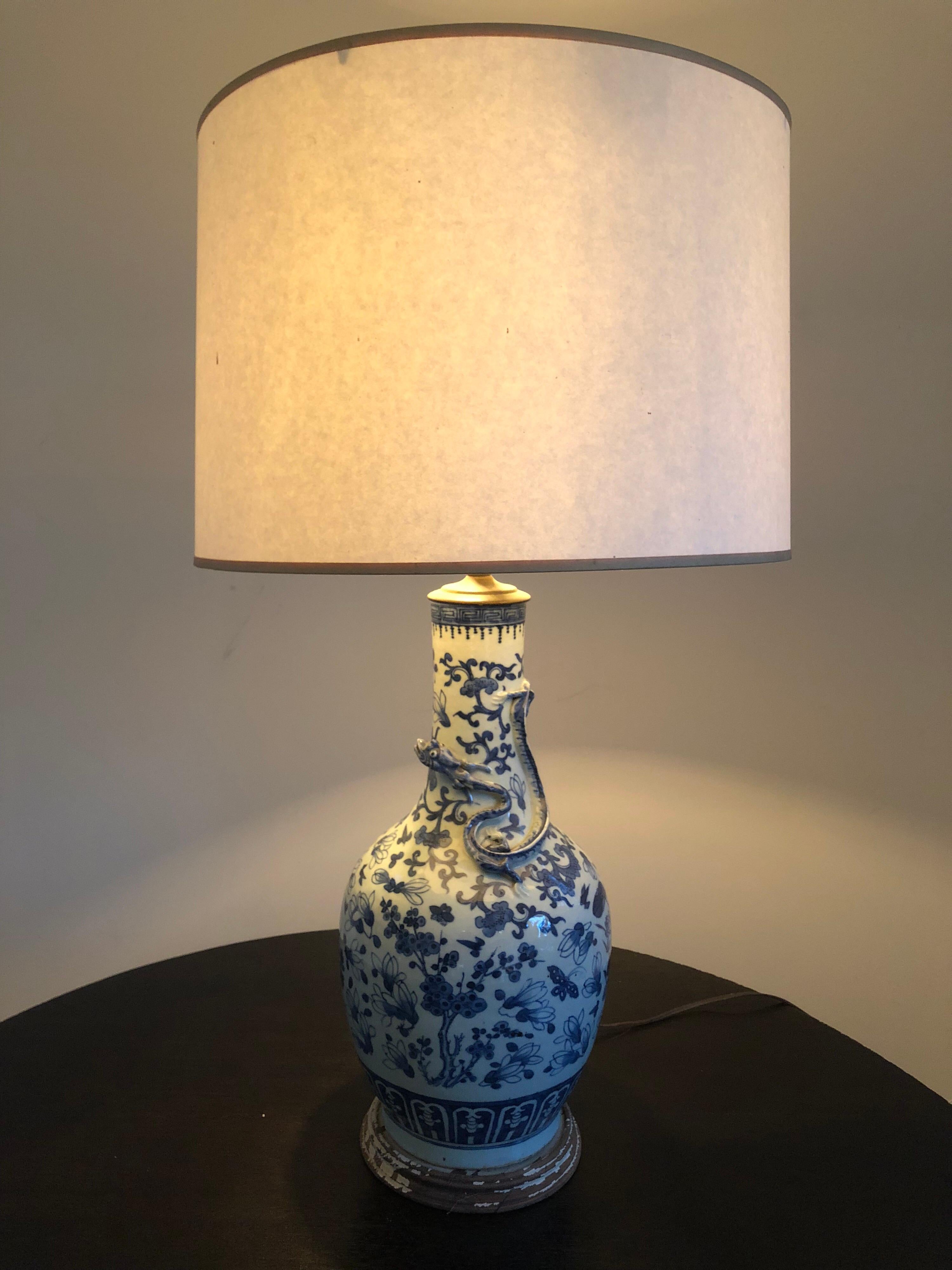 Porcelain Chinese Export Lamp For Sale