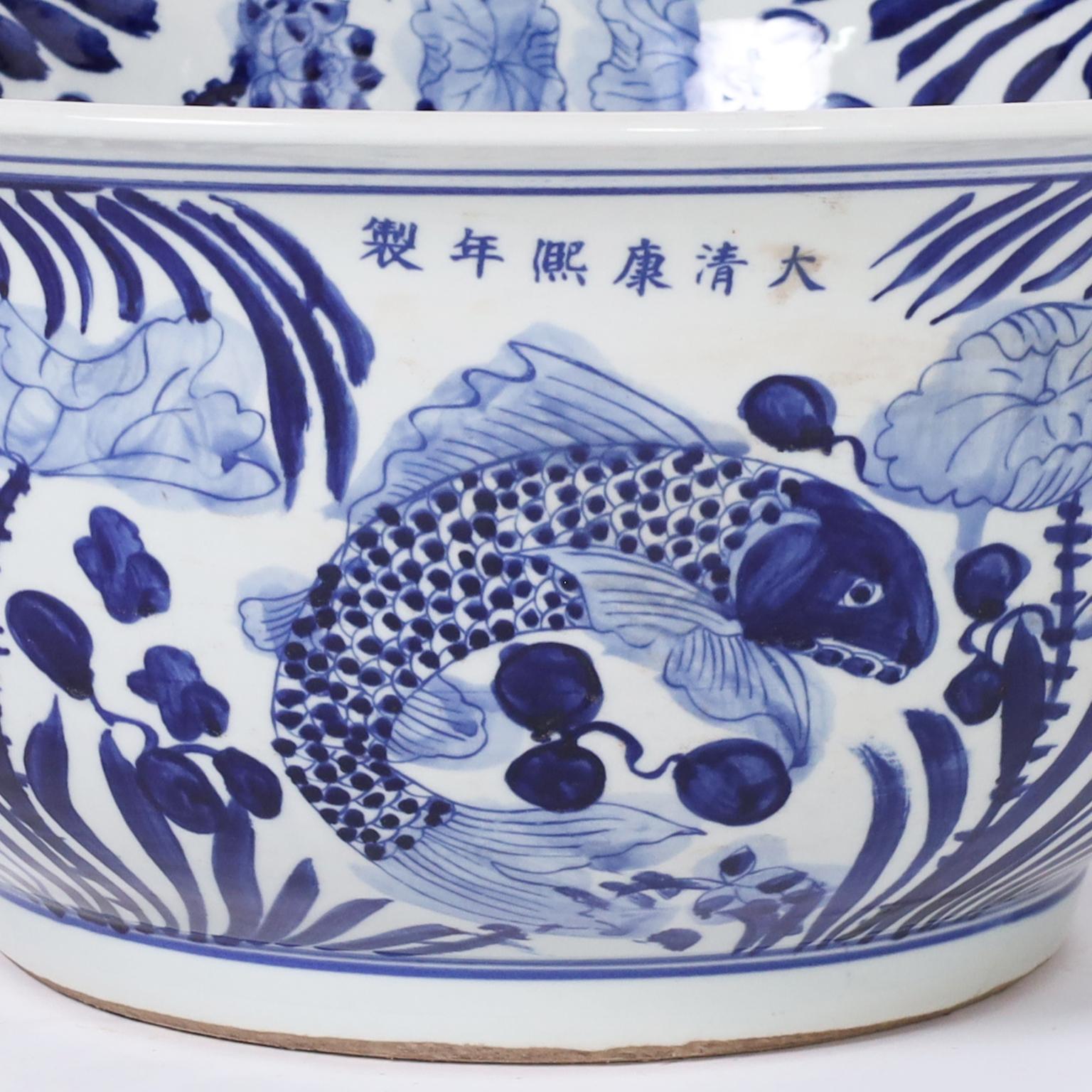 Chinese Export Large Blue and White Porcelain Aquatic Bowl For Sale 3
