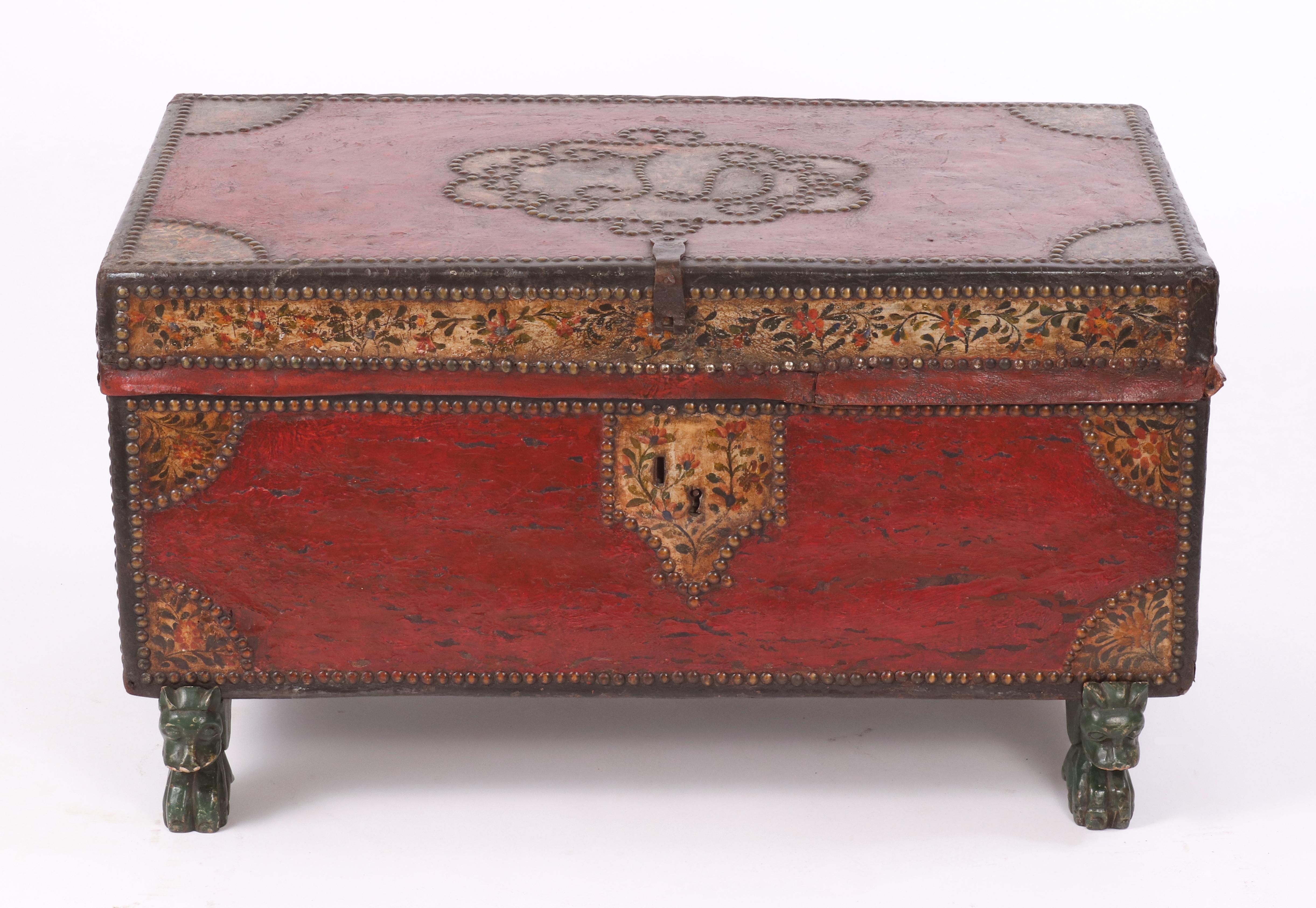 Chinese Export Leather Trunk, circa 1820 In Good Condition For Sale In Saint Louis, MO