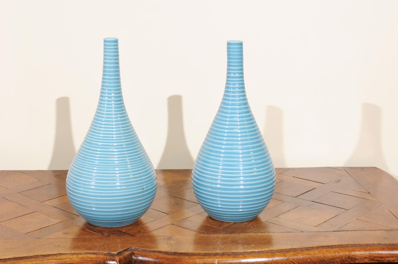 Porcelain Chinese Export Long Neck Vase