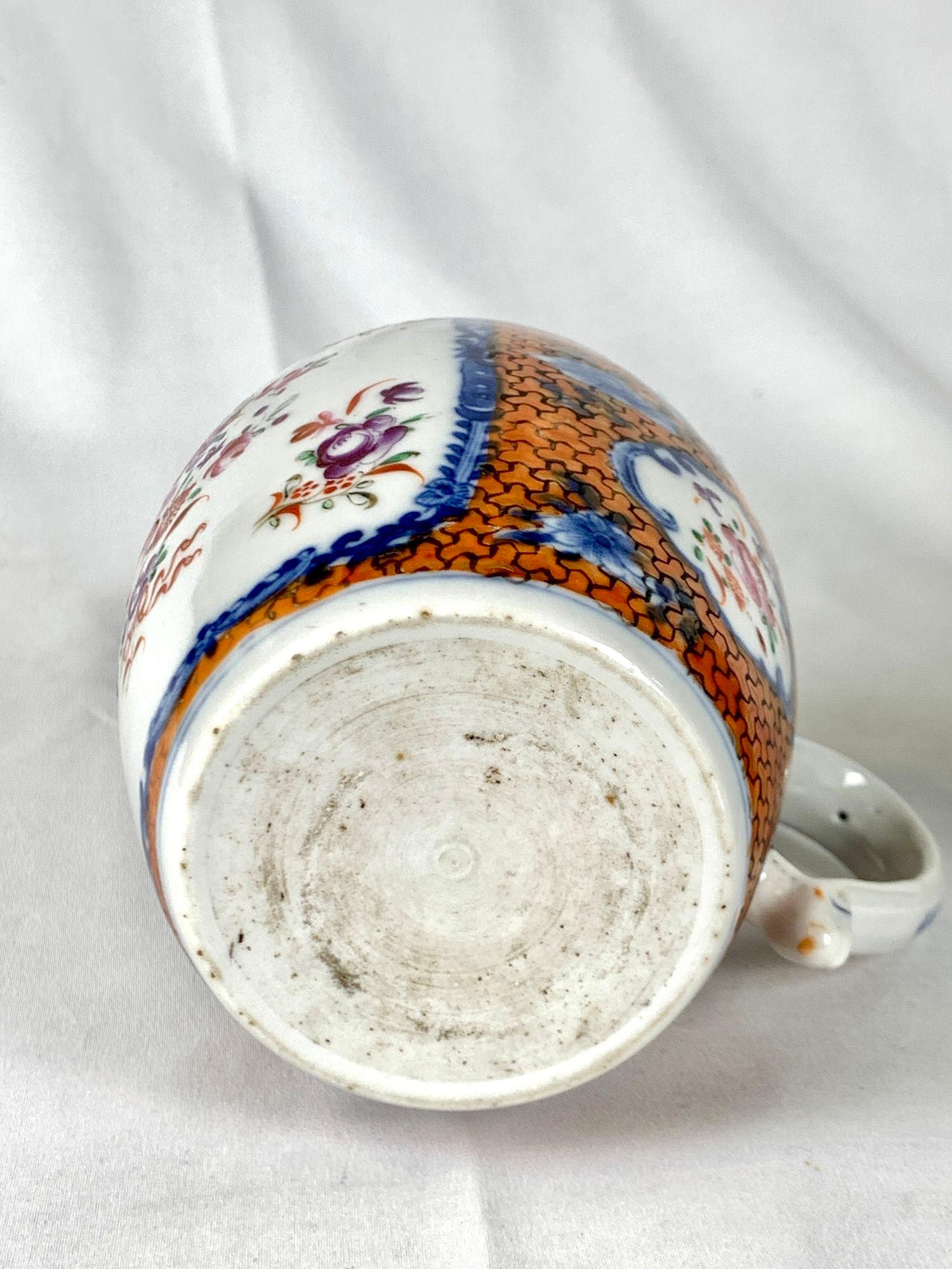 Tasse d'exportation chinoise peinte à la main, milieu du 19e siècle, vers 1860 en vente 2