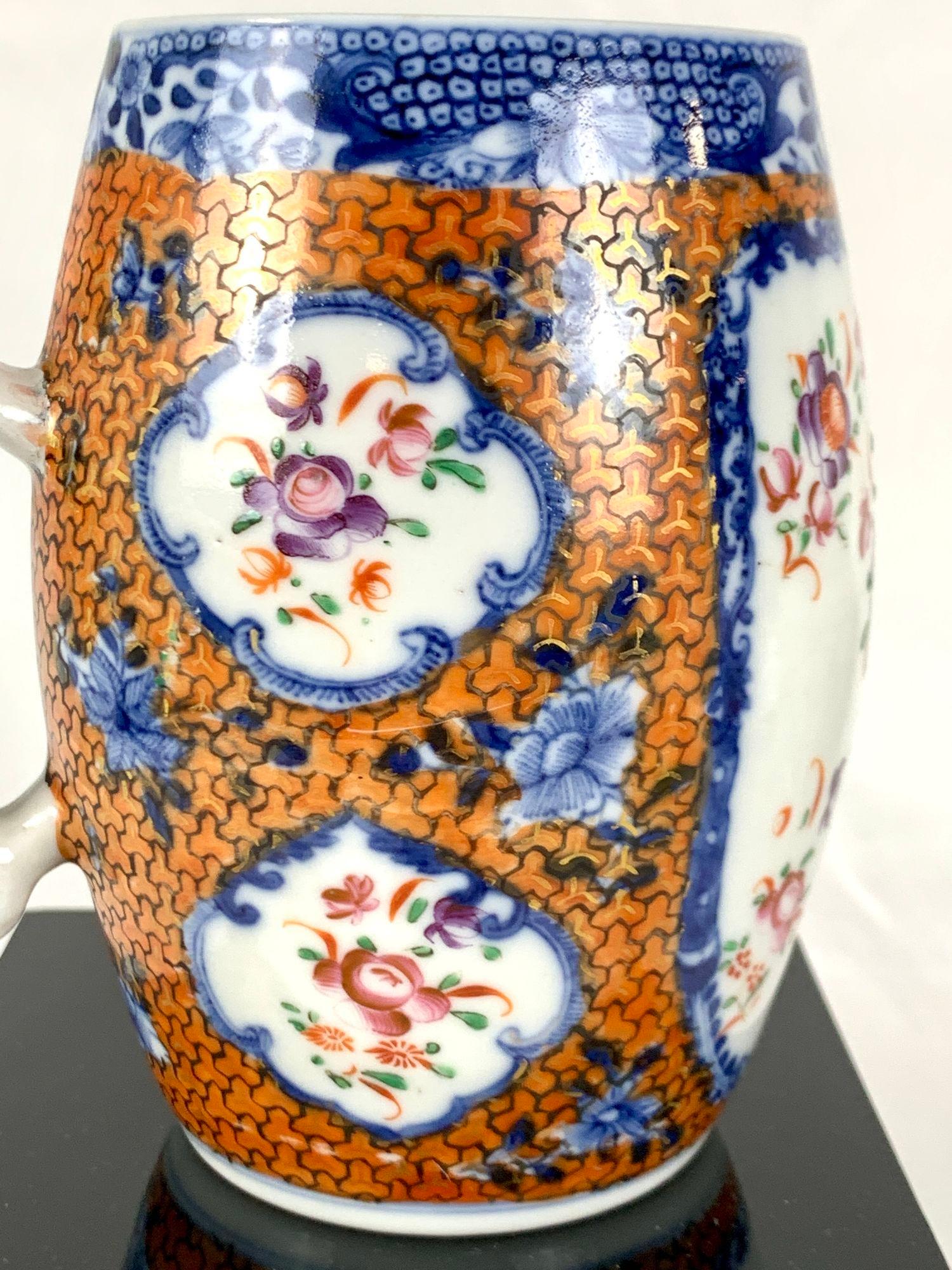 Qing Tasse d'exportation chinoise peinte à la main, milieu du 19e siècle, vers 1860 en vente