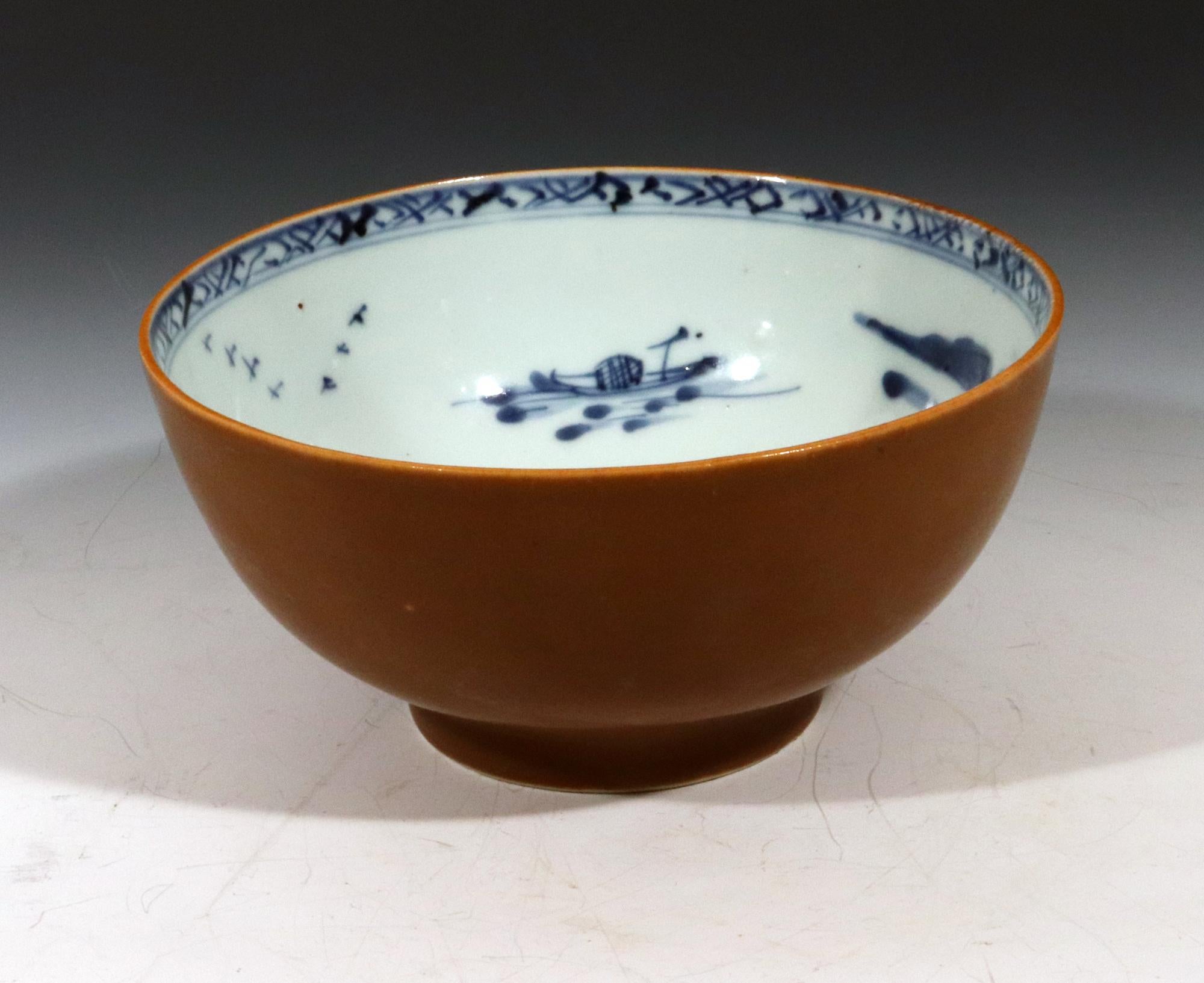Porcelain Chinese Export Nanking Cargo Cafe au Lait and Blue Pair Bowls