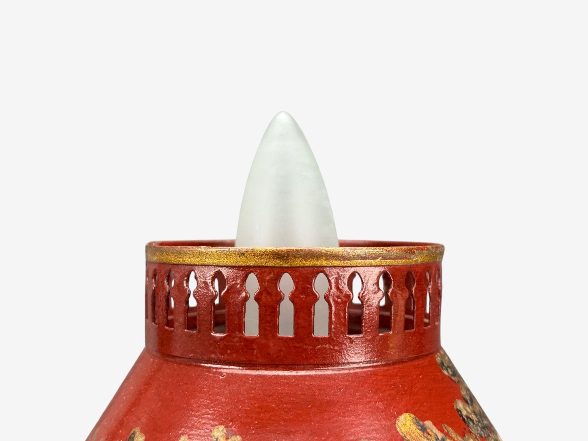 Chinese Export, Painted Metal, Brass, Red Japanned Table Lamp, 20th C. For Sale 4