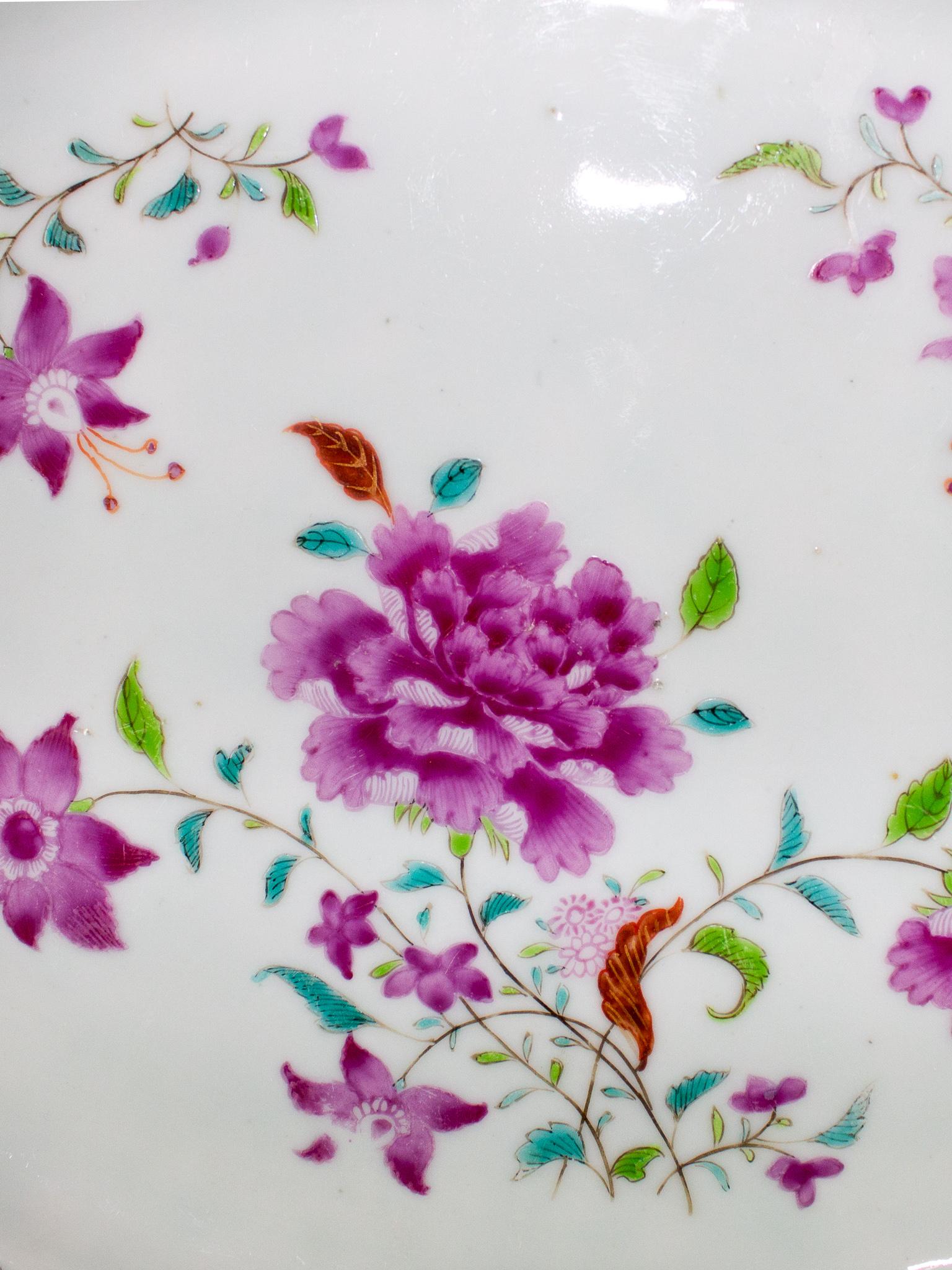 18th Century and Earlier Chinese Export Pair of Platters, Famille Rose, Qianlong '1736-1795' For Sale