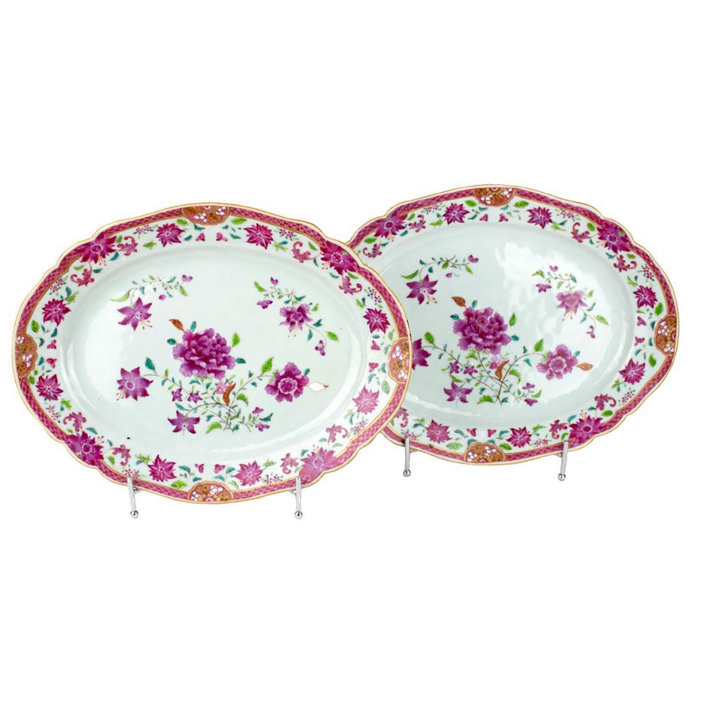 Chinese Export Pair of Platters, Famille Rose, Qianlong '1736-1795' For Sale