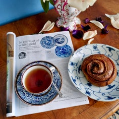 Chinese Export Plate, Tek Sing Style Shipwreck Plate, Blue White, Kangxi ca 1730