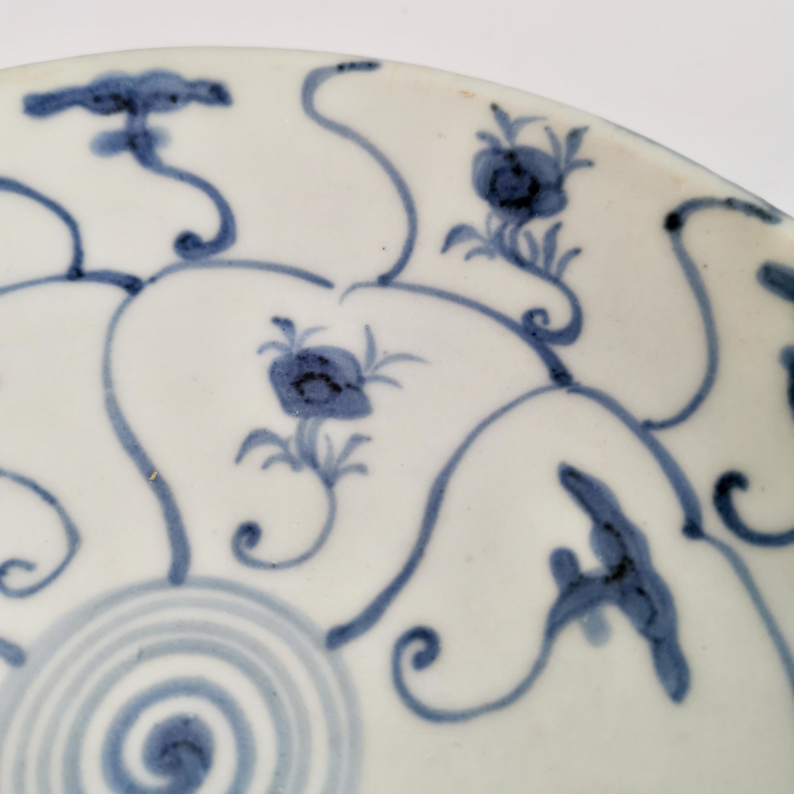 Porcelain Chinese Export Plate, Tek Sing Style Shipwreck Plate, Blue White, Kangxi ca 1730