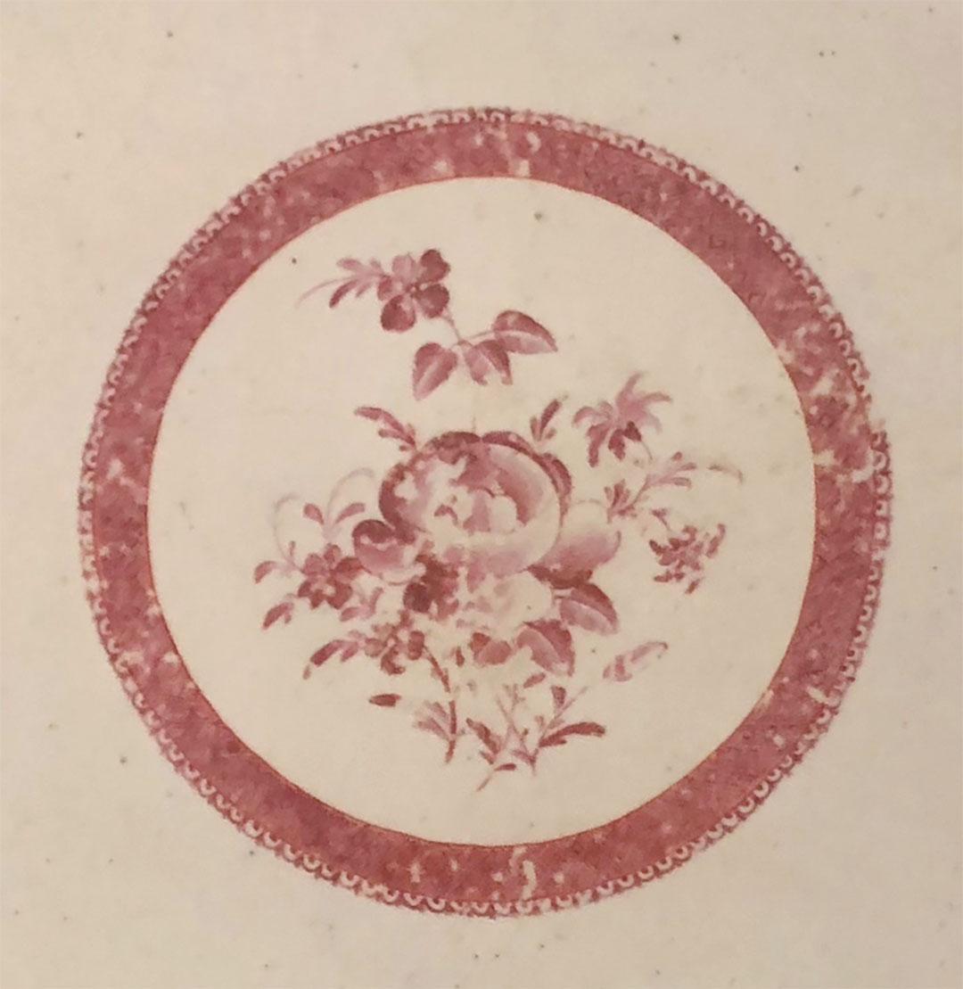 18th Century Chinese Export Platter For Sale