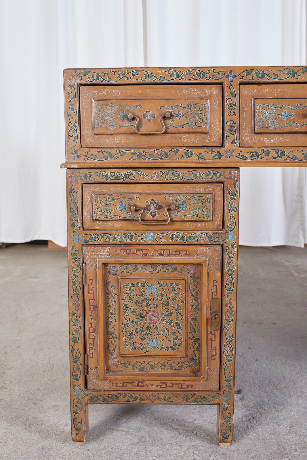 Chinese Export Polychrome Pedestal Desk Writing Table 2