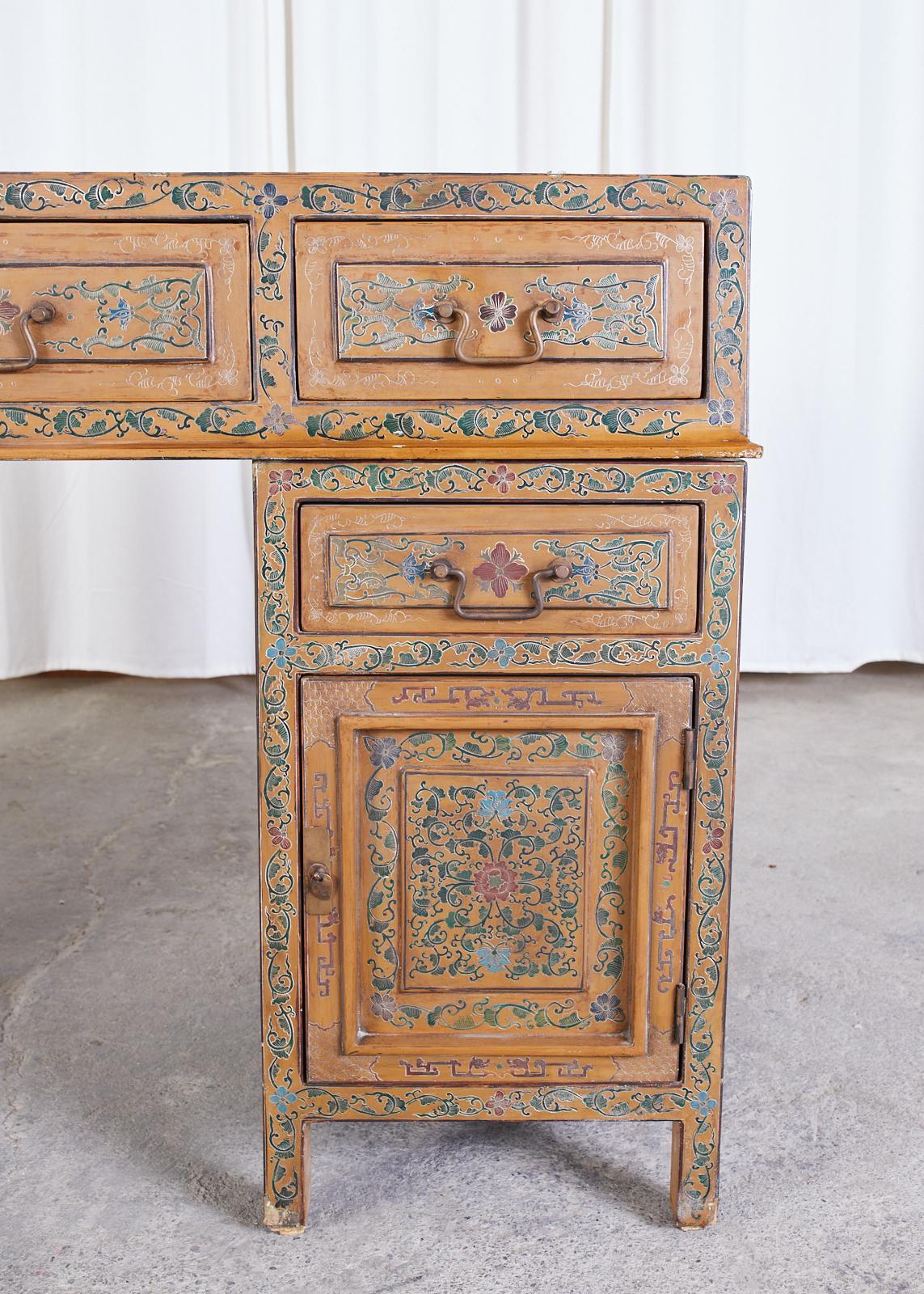 Chinese Export Polychrome Pedestal Desk Writing Table 3