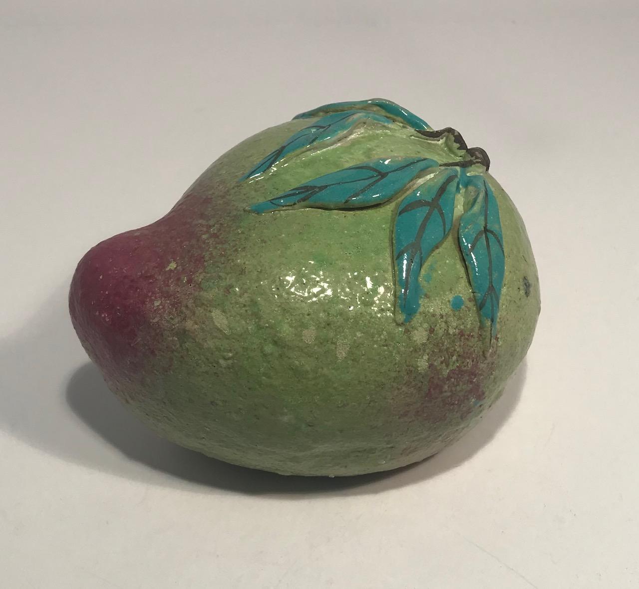 Chinese Export Porcelain Altar Fruit-Peach In Good Condition In West Palm Beach, FL