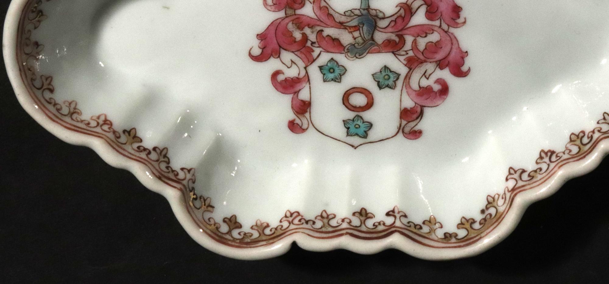 Chinese Export Porcelain Armorial Spoon Tray, Arms of Hamilton For Sale 6