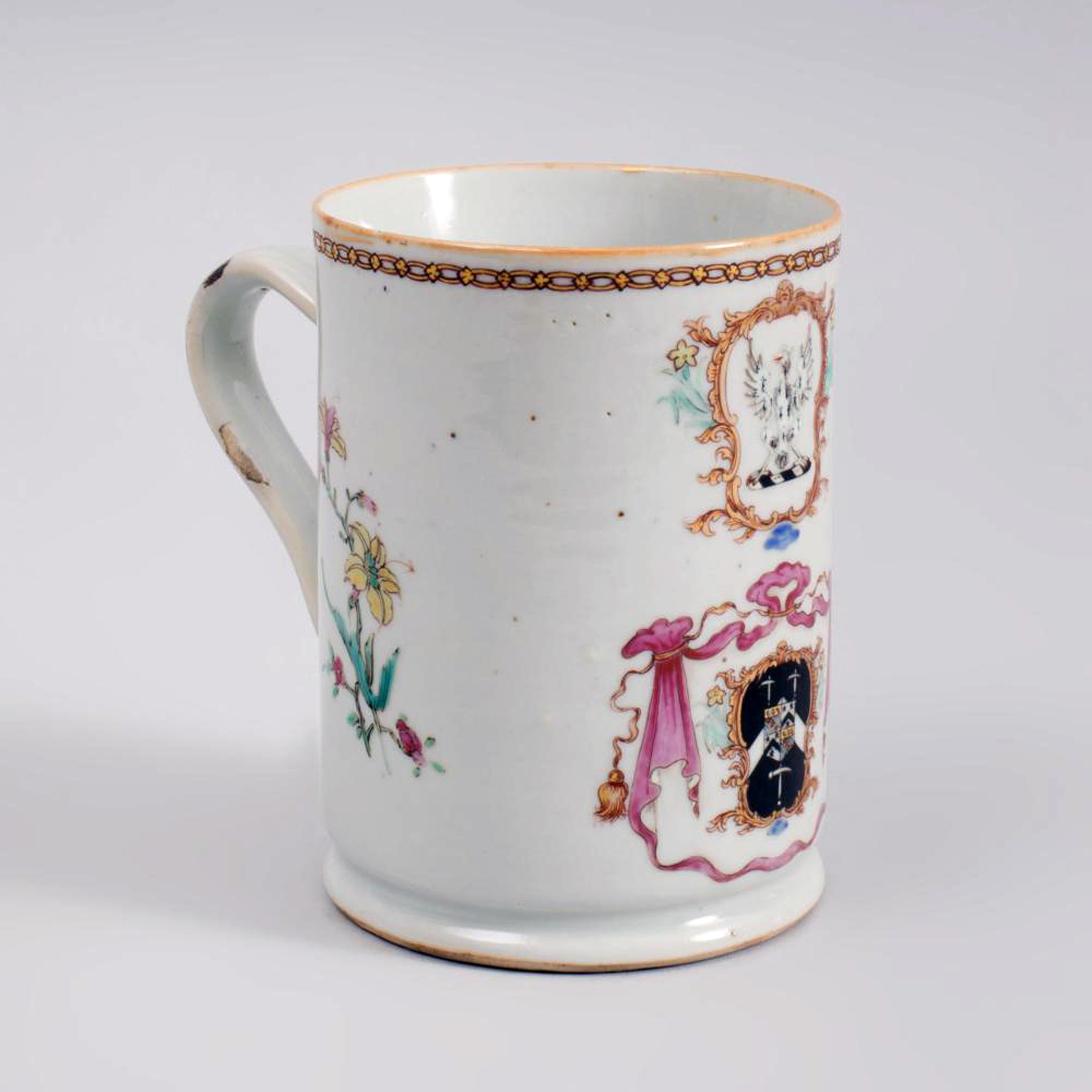 Ceramic Chinese Export Porcelain Armorial Tankard, Mosey with Pulleyne in Prentice For Sale