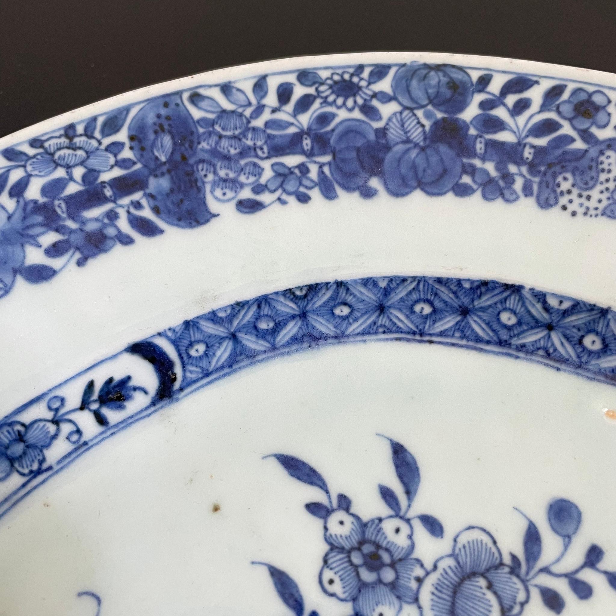 Chinese Export Porcelain Blue & White Massive Dish 3