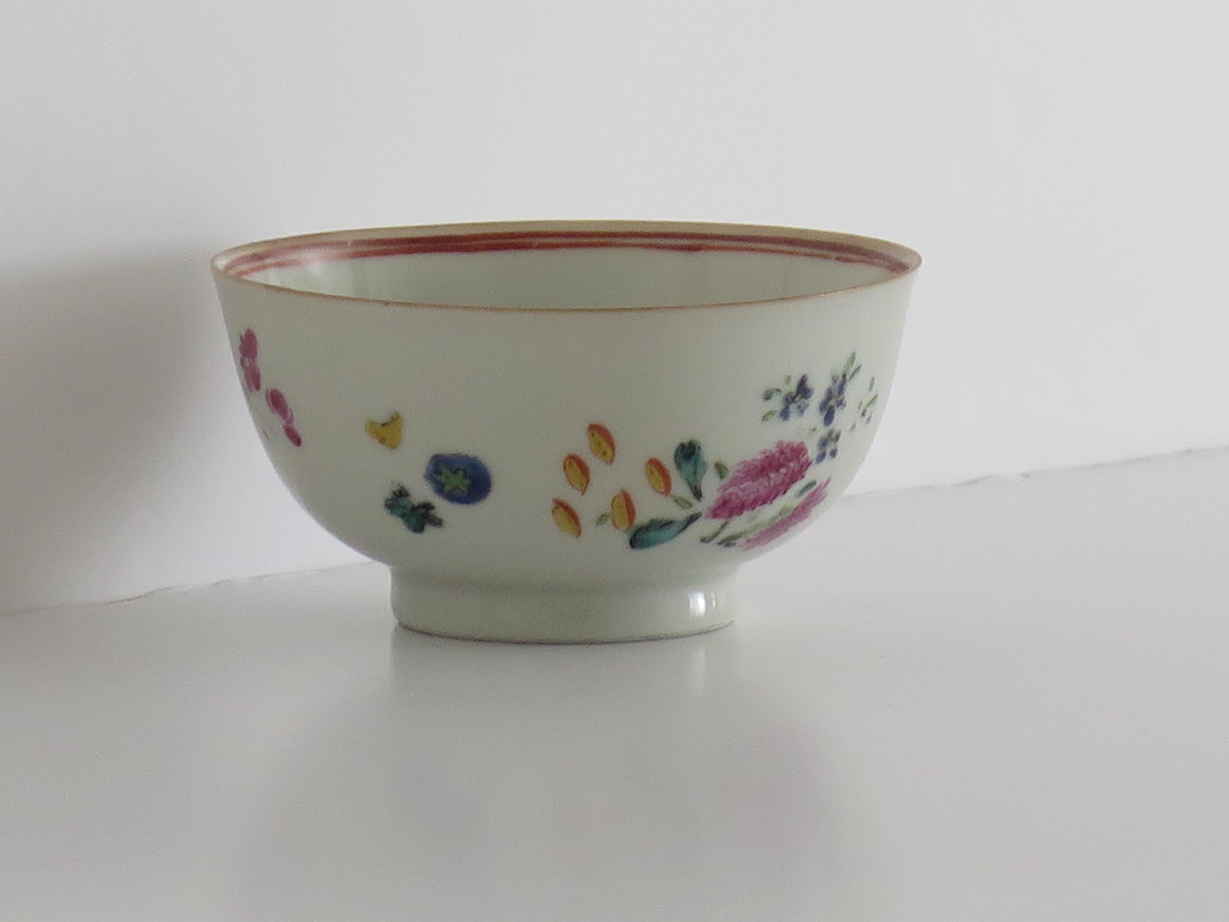 18th Century and Earlier Chinese Export Porcelain Bowl Hand Painted Famille Rose, Qing Ca 1780 For Sale