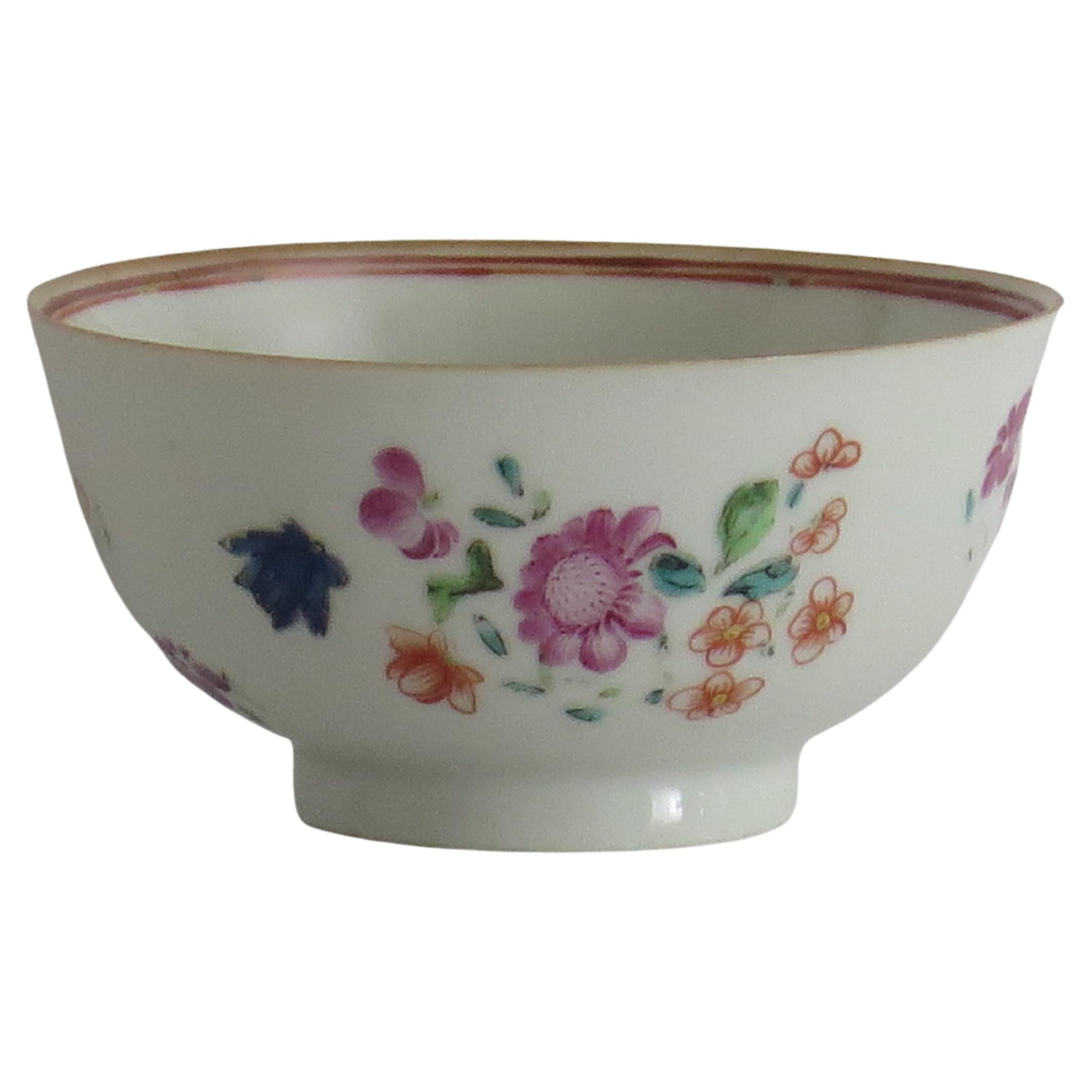 Chinese Export Porcelain Bowl Hand Painted Famille Rose, Qing Ca 1780 For Sale