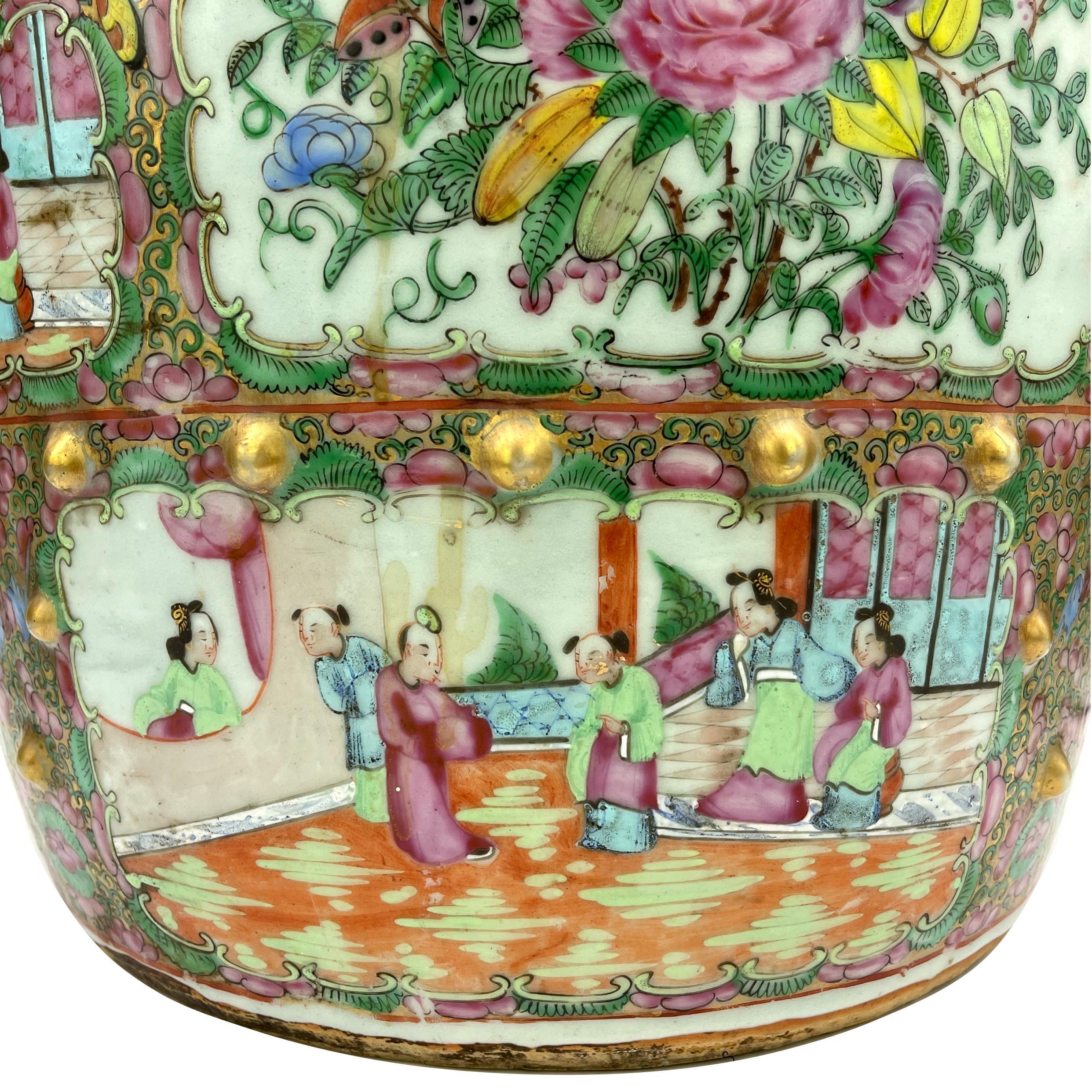Chinese Export Porcelain Canton Famille Rose Medallion Garden Seat, ca. 1880 For Sale 7