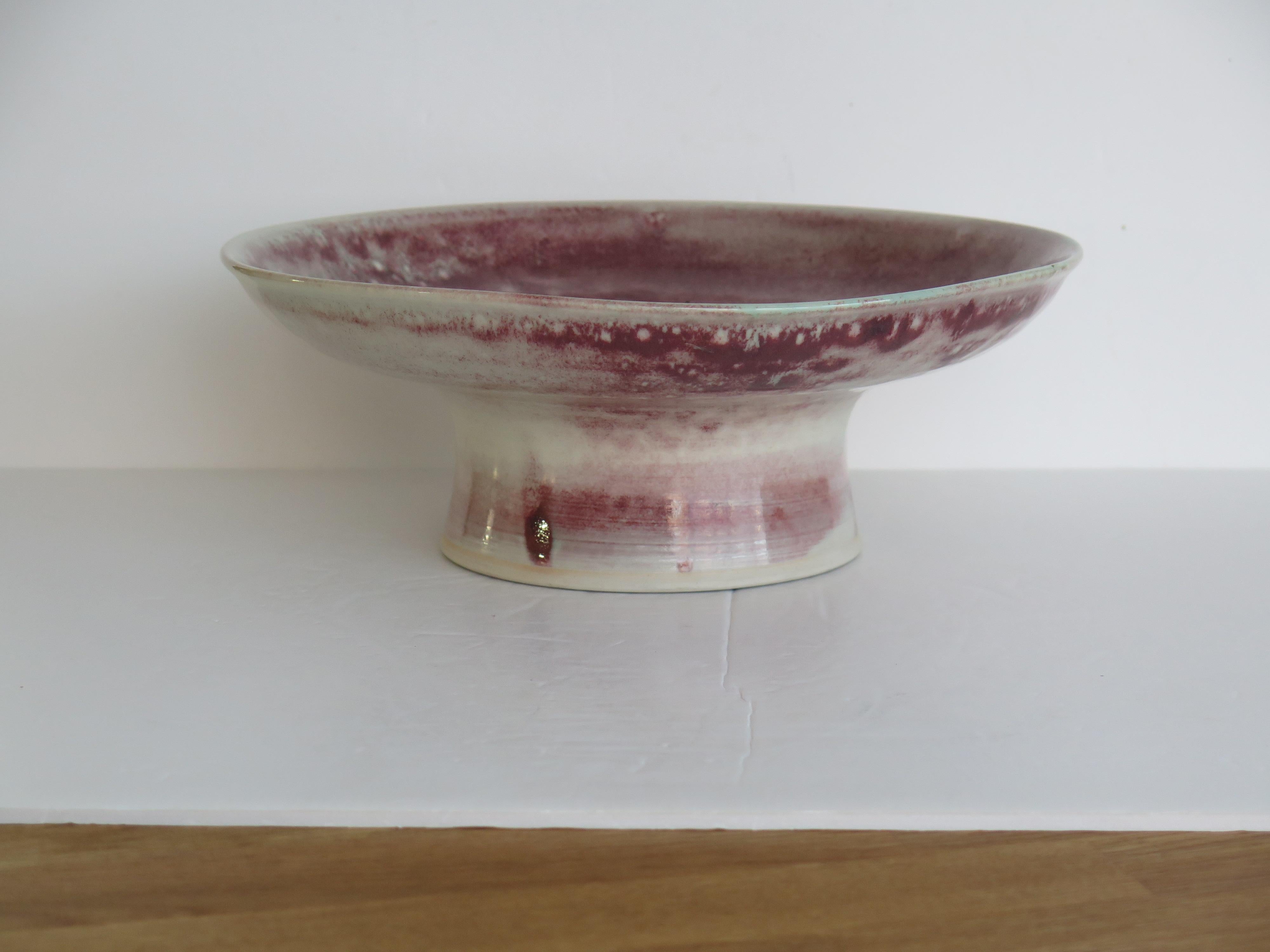 20th Century Chinese Export Porcelain Comport Sang-de-boeuf mottled red monochrome, Ca 1940  For Sale