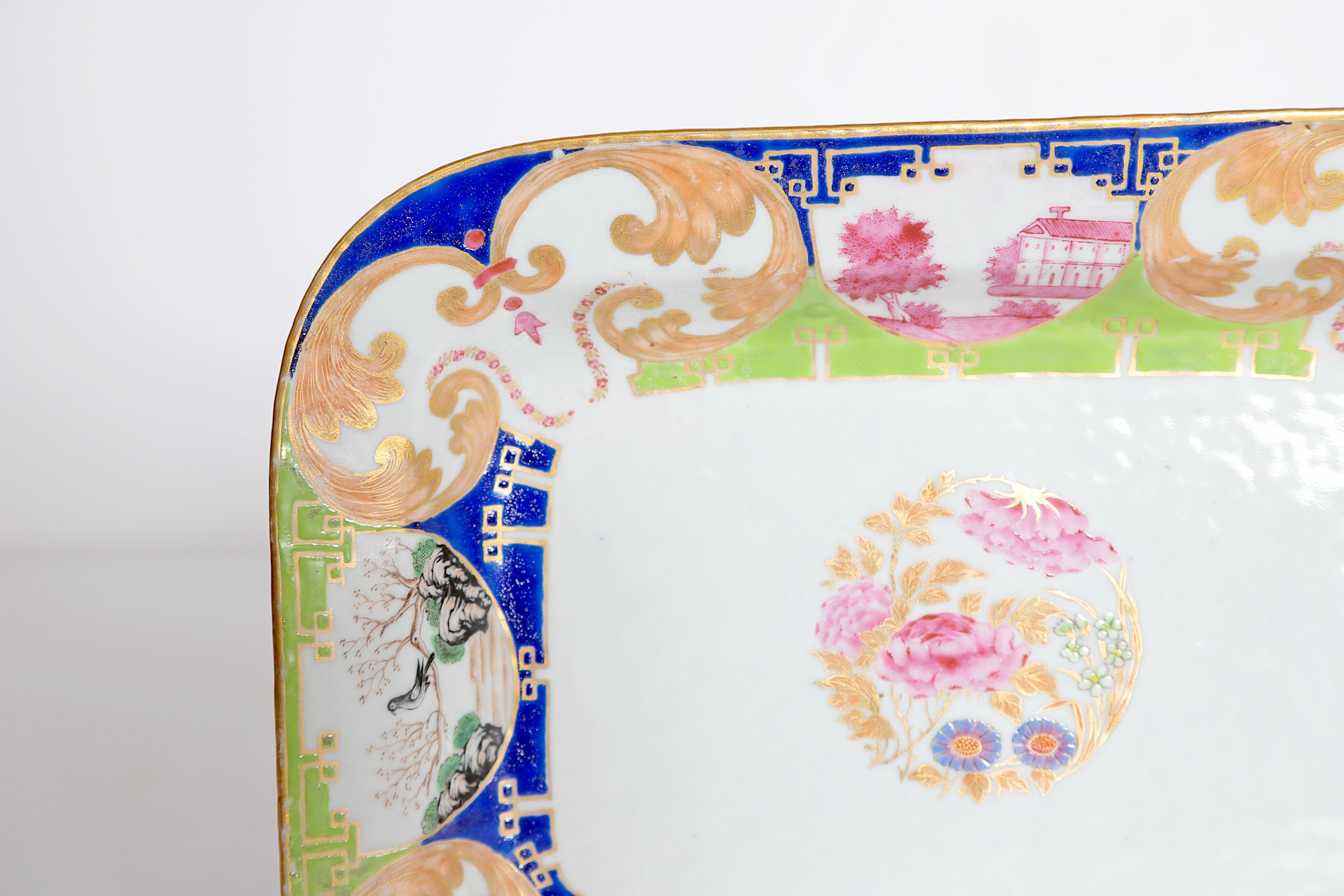 Chinese Export Porcelain Dish or Small Rectangular Platter In Good Condition In Dallas, TX