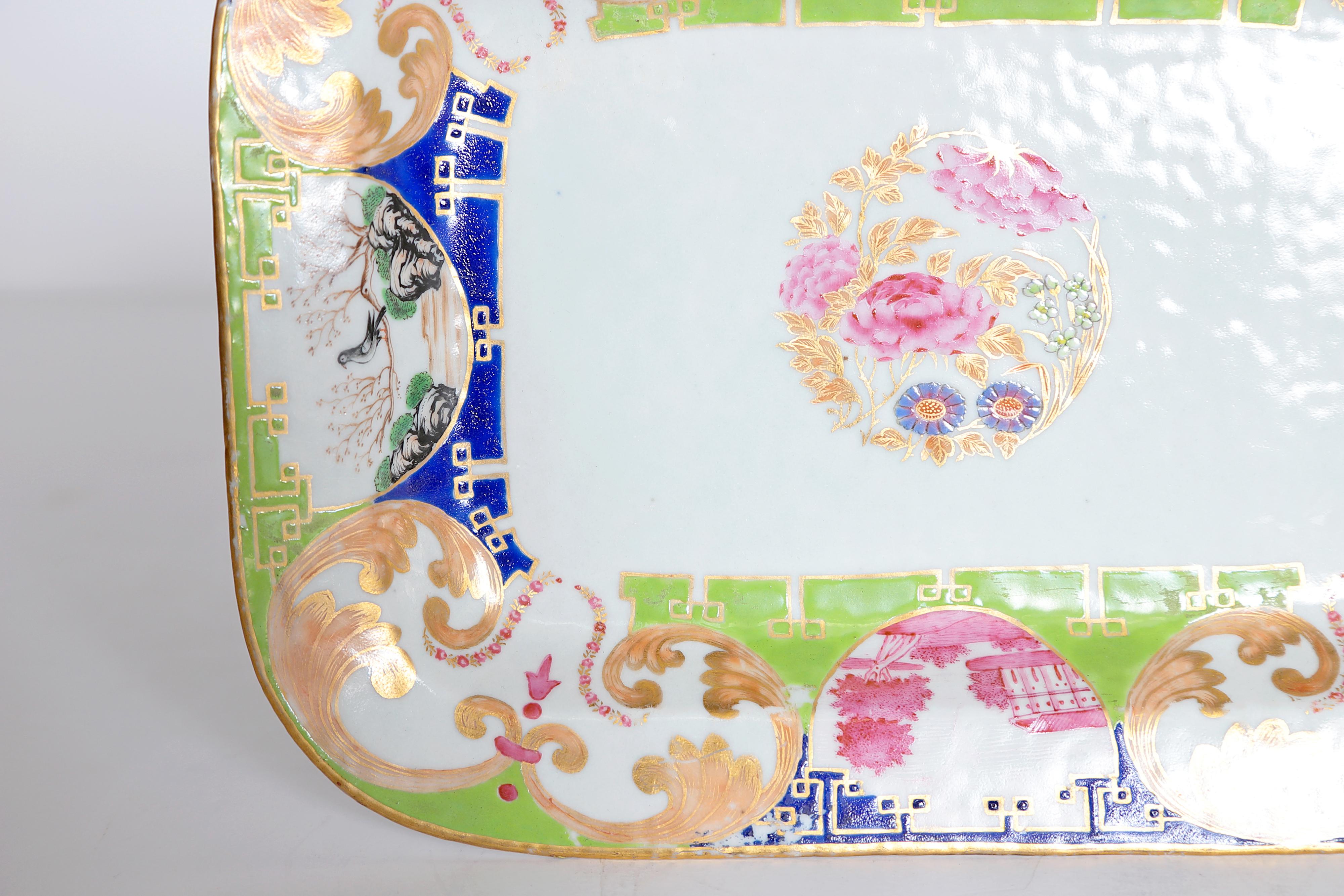 Chinese Export Porcelain Dish or Small Rectangular Platter 1