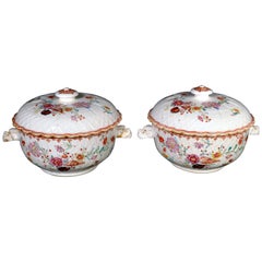 Chinese Export Porcelain Famille Rose Basket Weave-Ground Écuelles and Covers