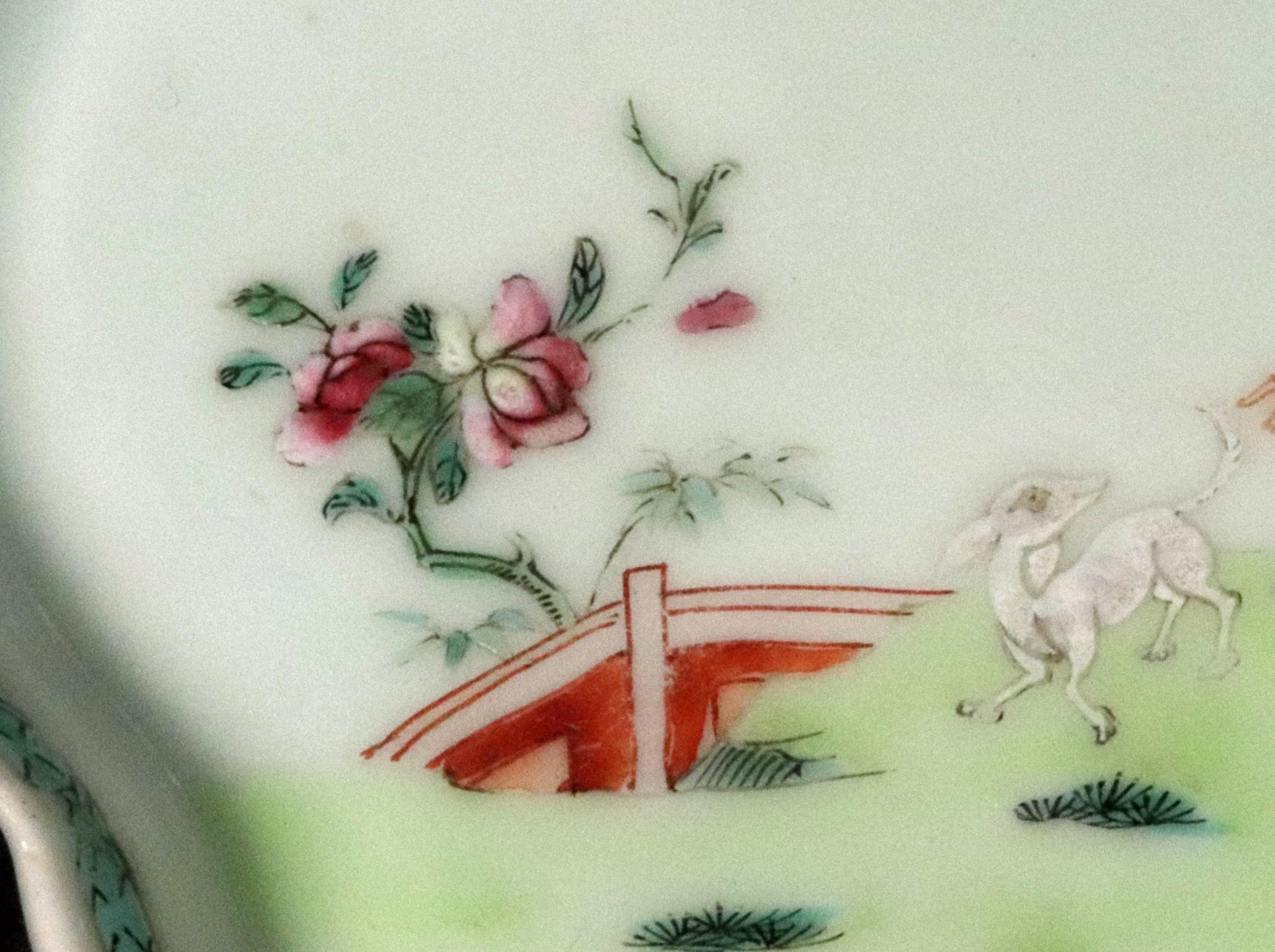 Chinese Export Porcelain Famille rose European-subject Teapot Stand For Sale 1