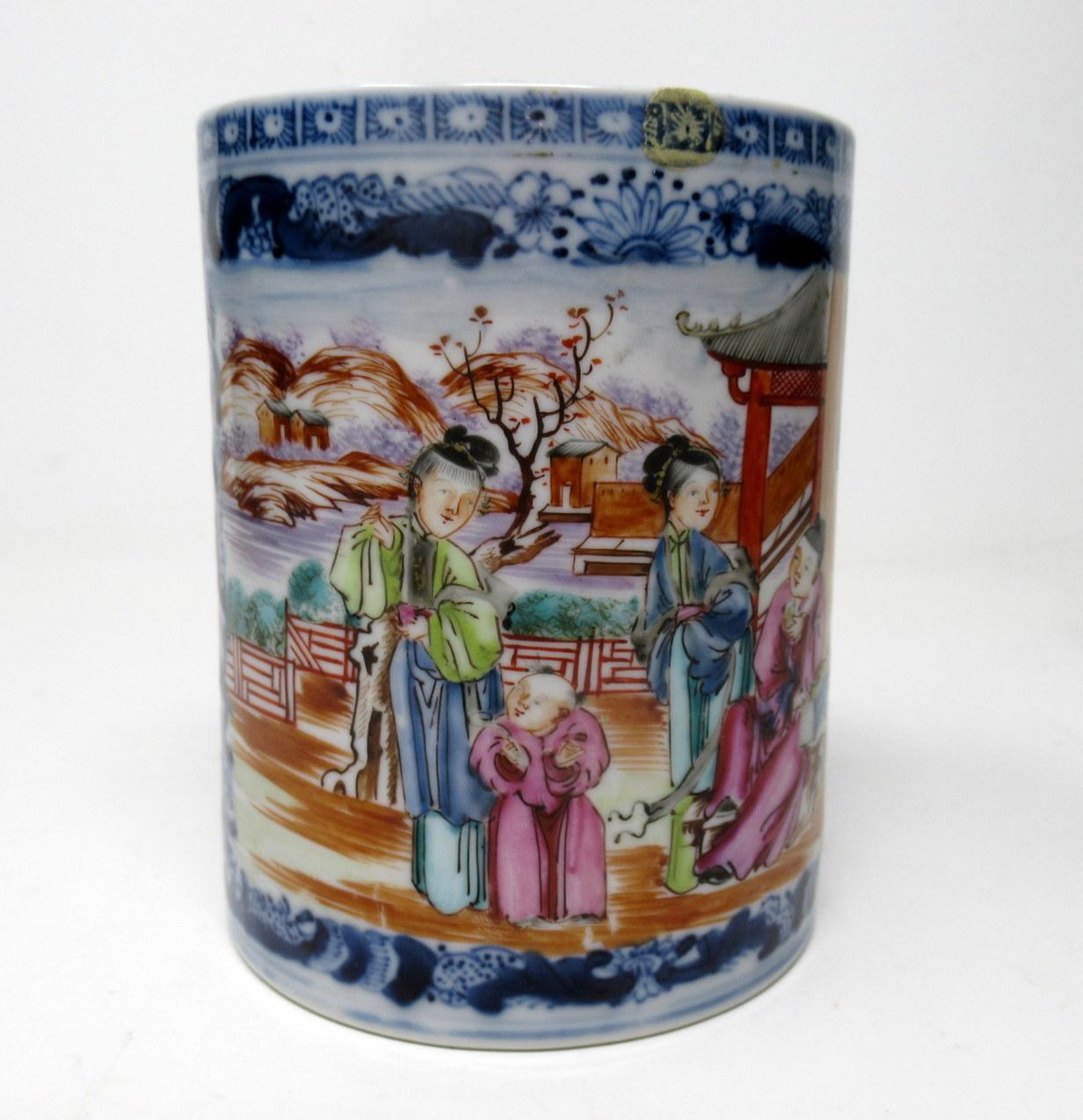 18th Century and Earlier Chinese Export Porcelain Famille Rose Mandarin Blue White Tankard, 18th Century