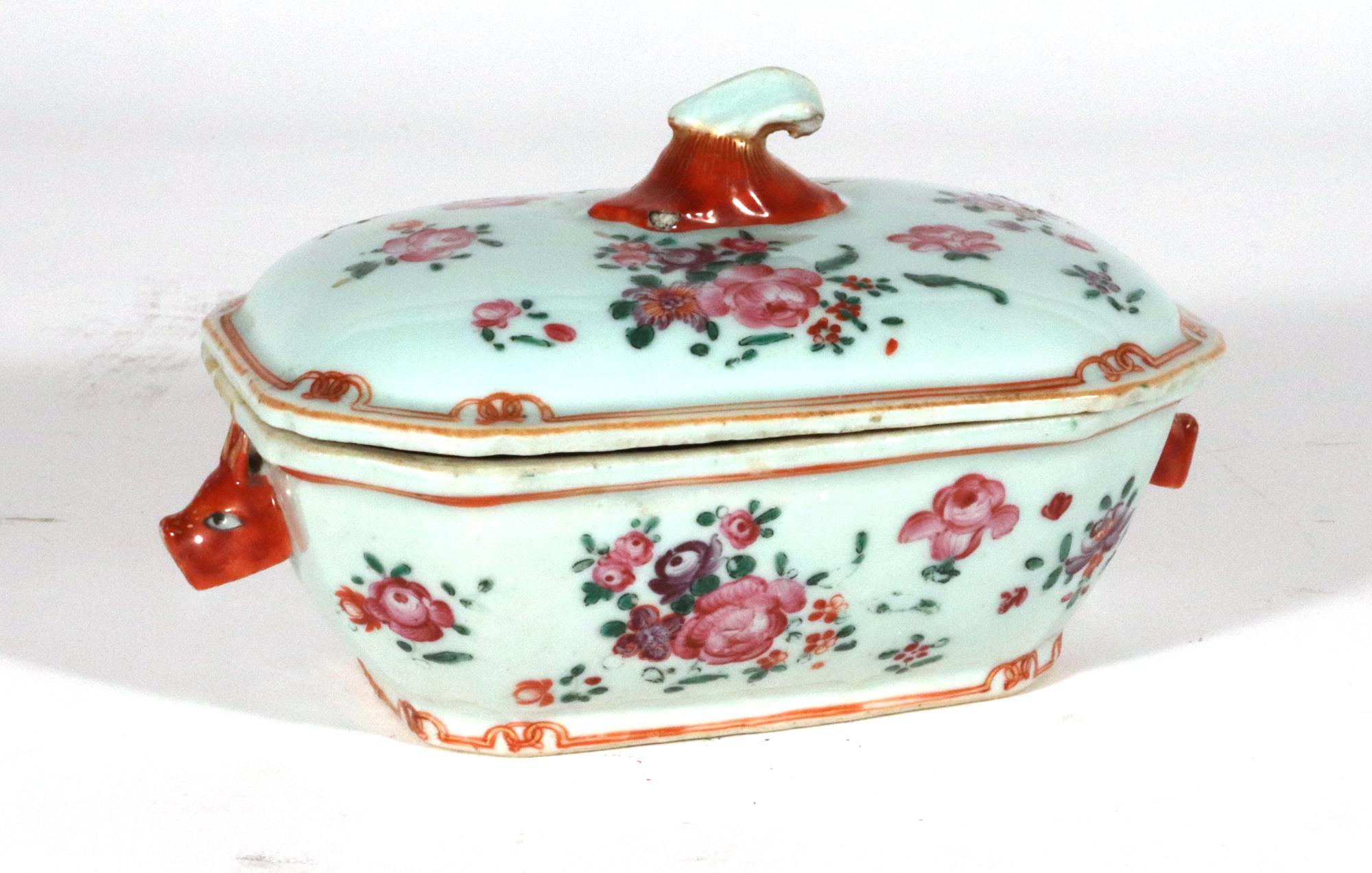 Chinese Export Porcelain Famille Rose Sauce Tureens, Covers & Stands For Sale 13