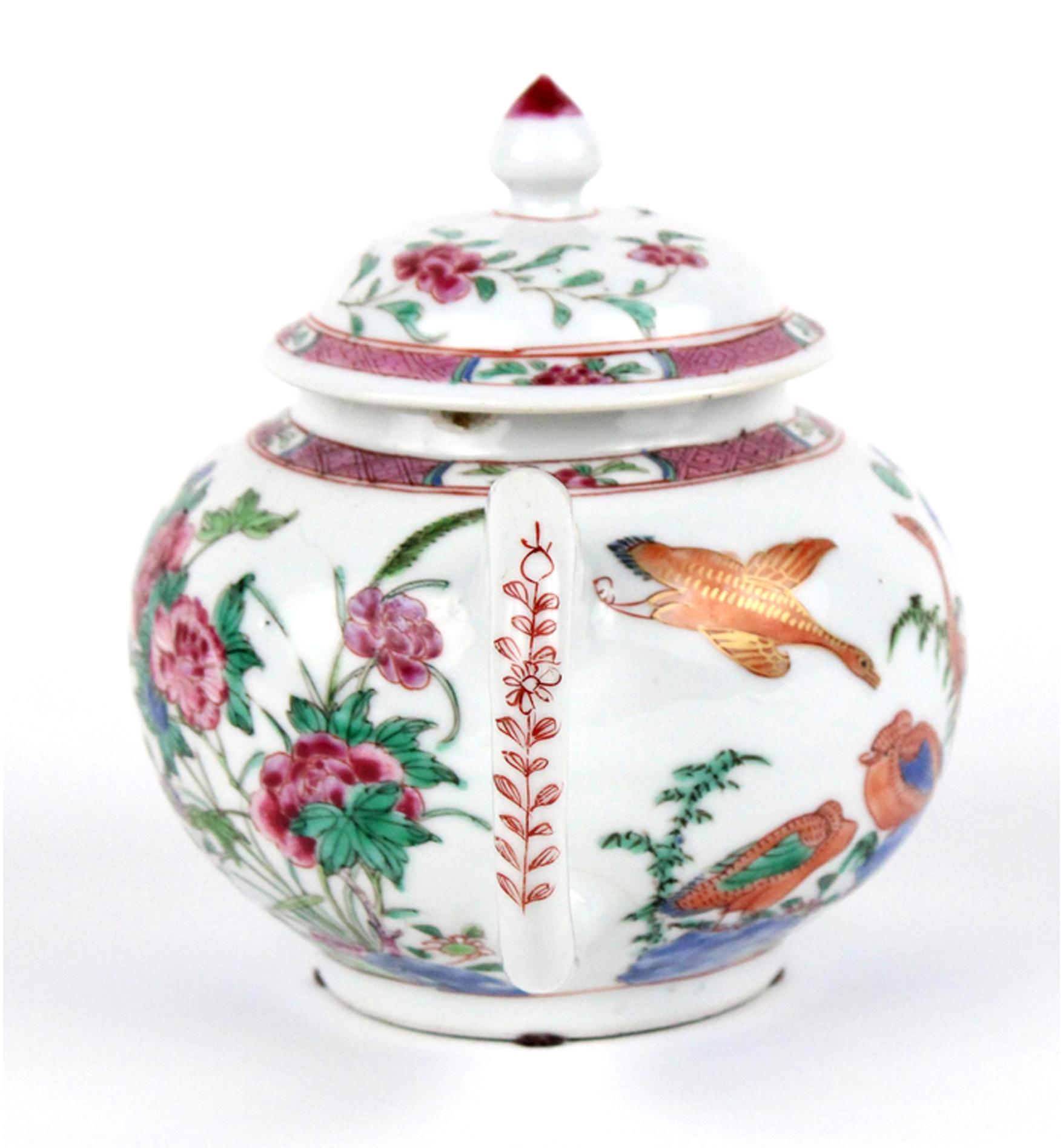 Tetera y tapa de porcelana china de exportación Famille Rose en Bueno estado para la venta en Downingtown, PA