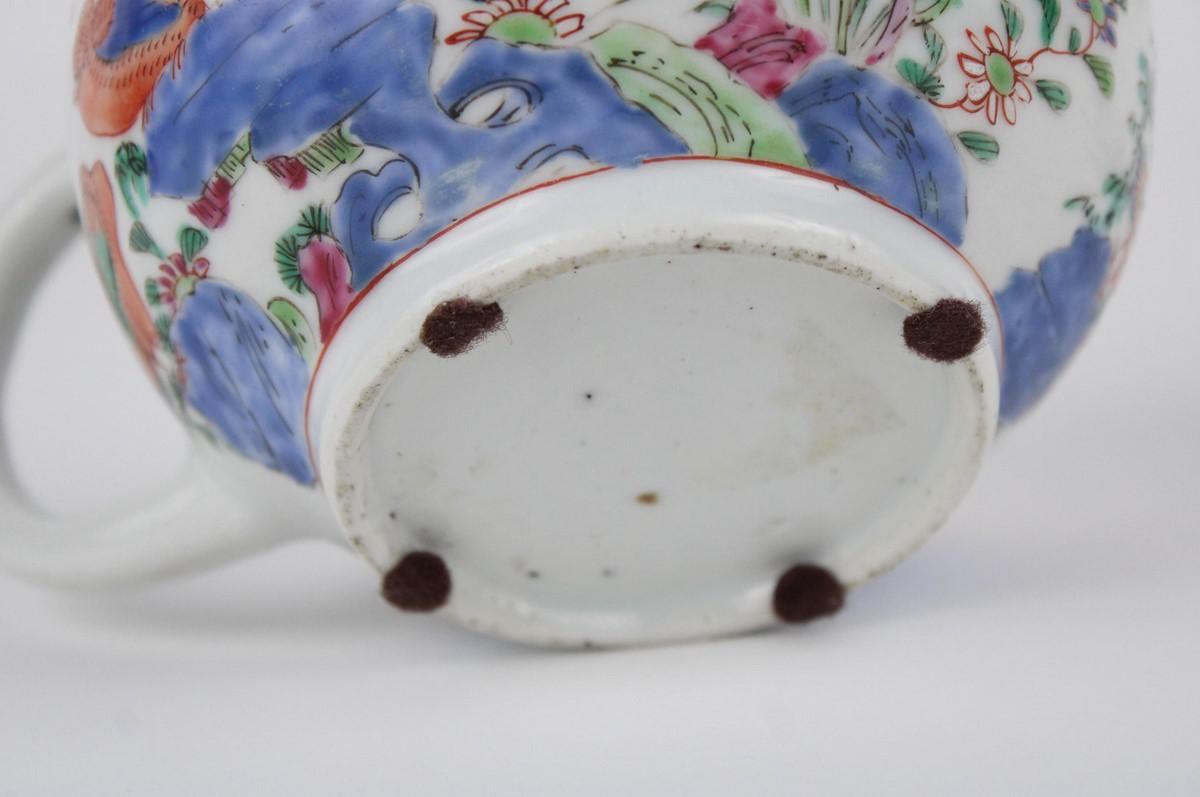 Tetera y tapa de porcelana china de exportación Famille Rose Porcelana en venta