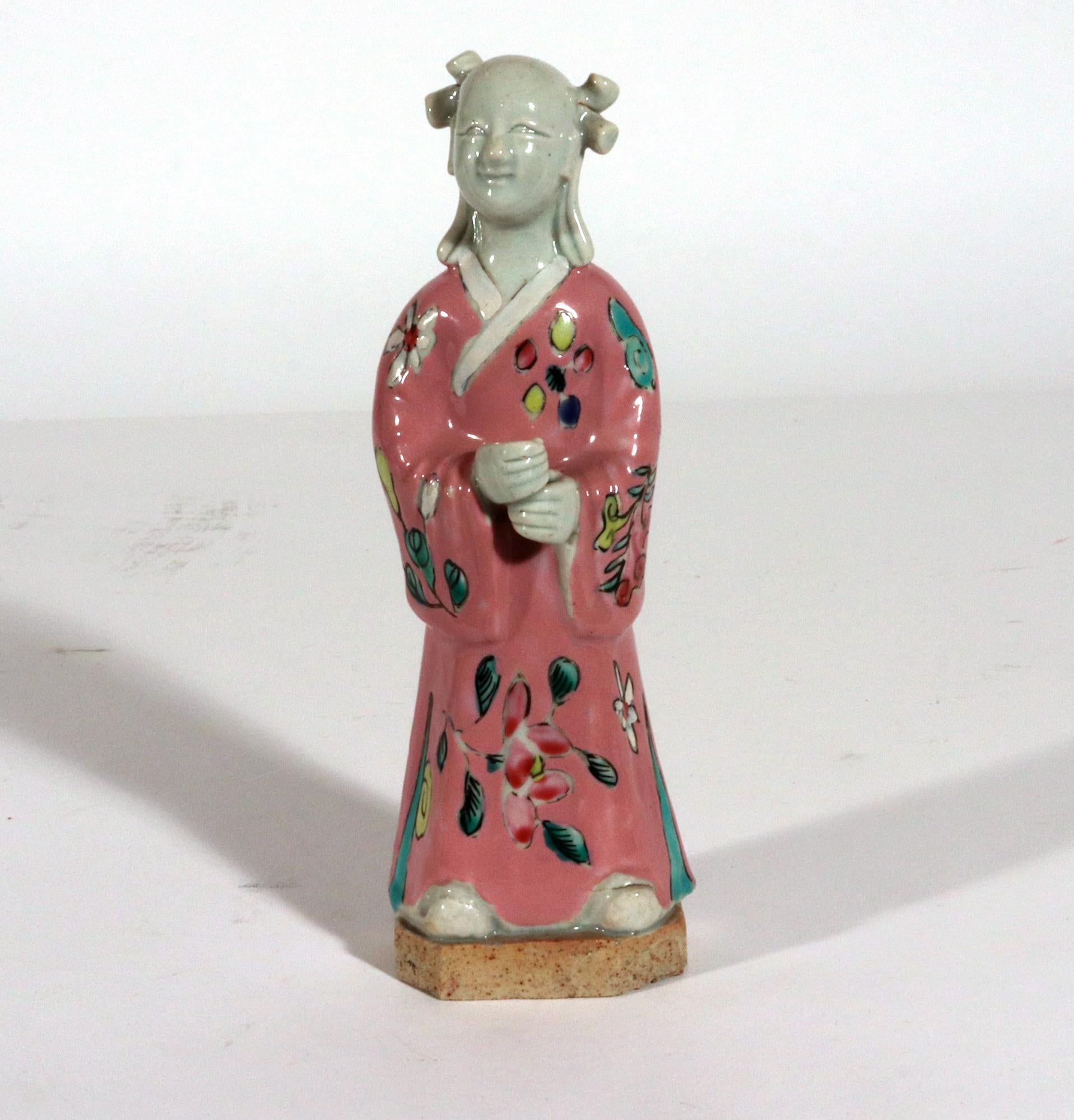 Chinese Export Porcelain Figures of Attendants, Set of Five For Sale 5