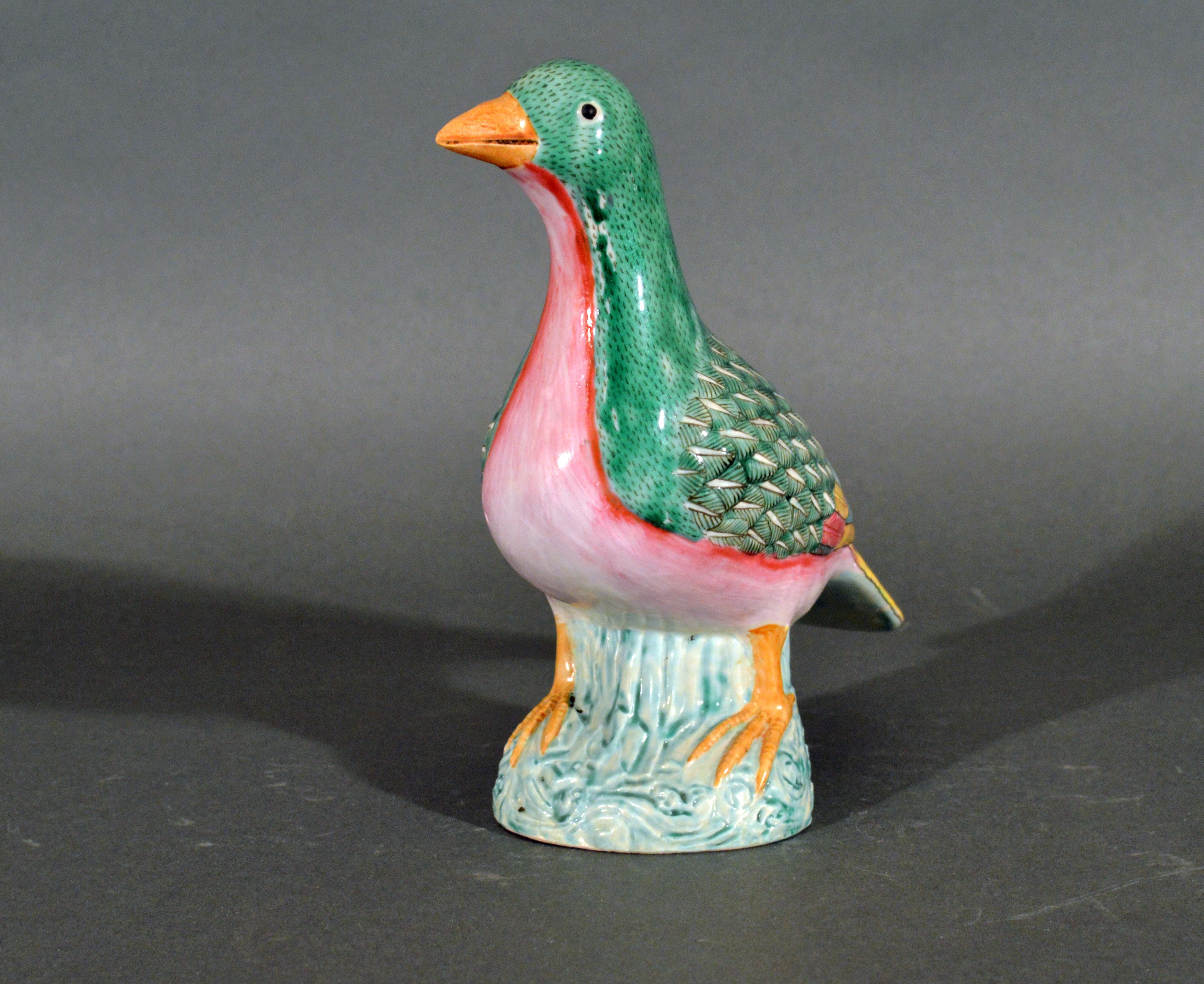 Chinese Export Porcelain Figures of Doves 3