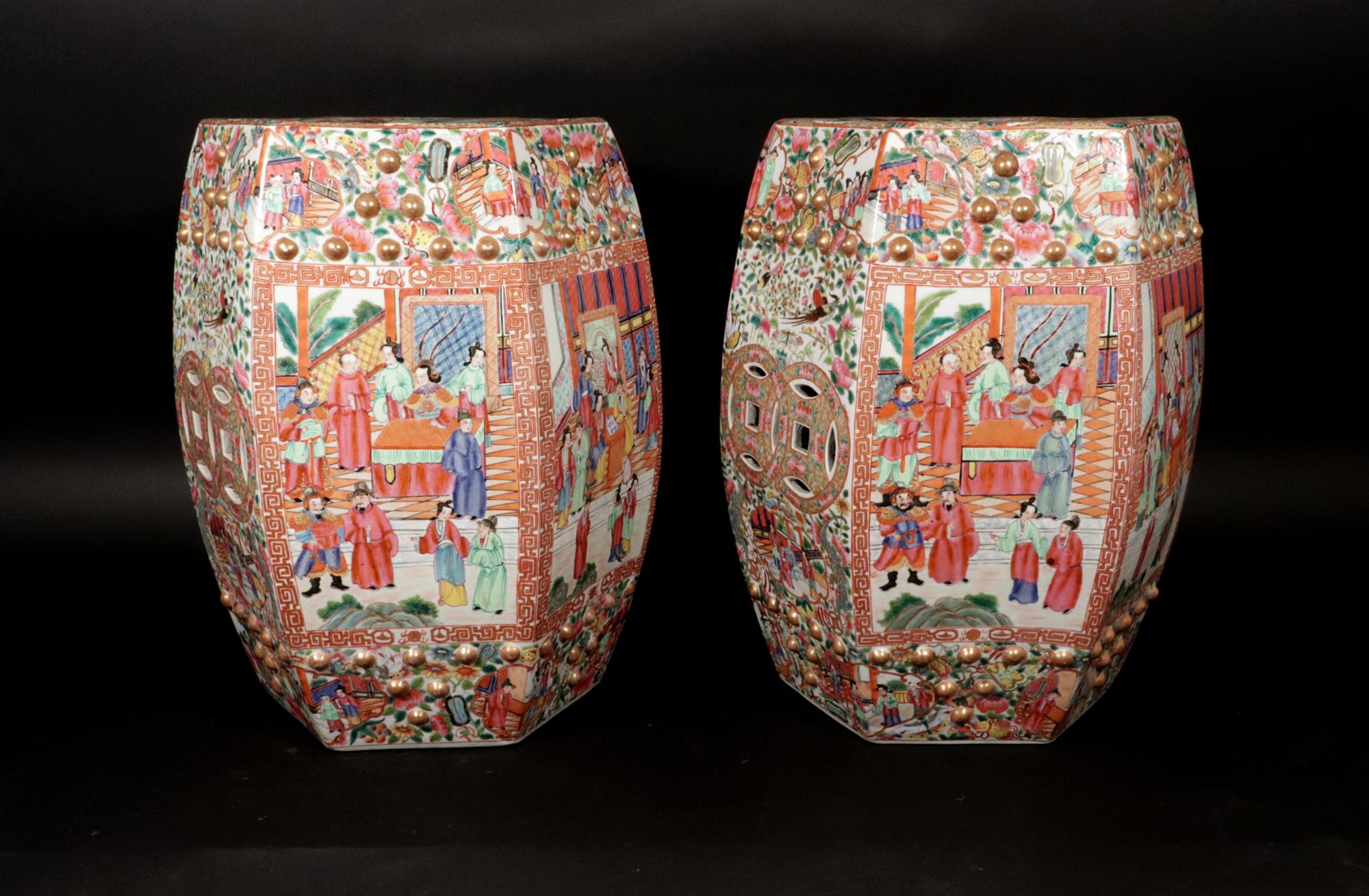 Chinese Export Porcelain Hexagonal Garden Seats, A Pair In Distressed Condition For Sale In Downingtown, PA