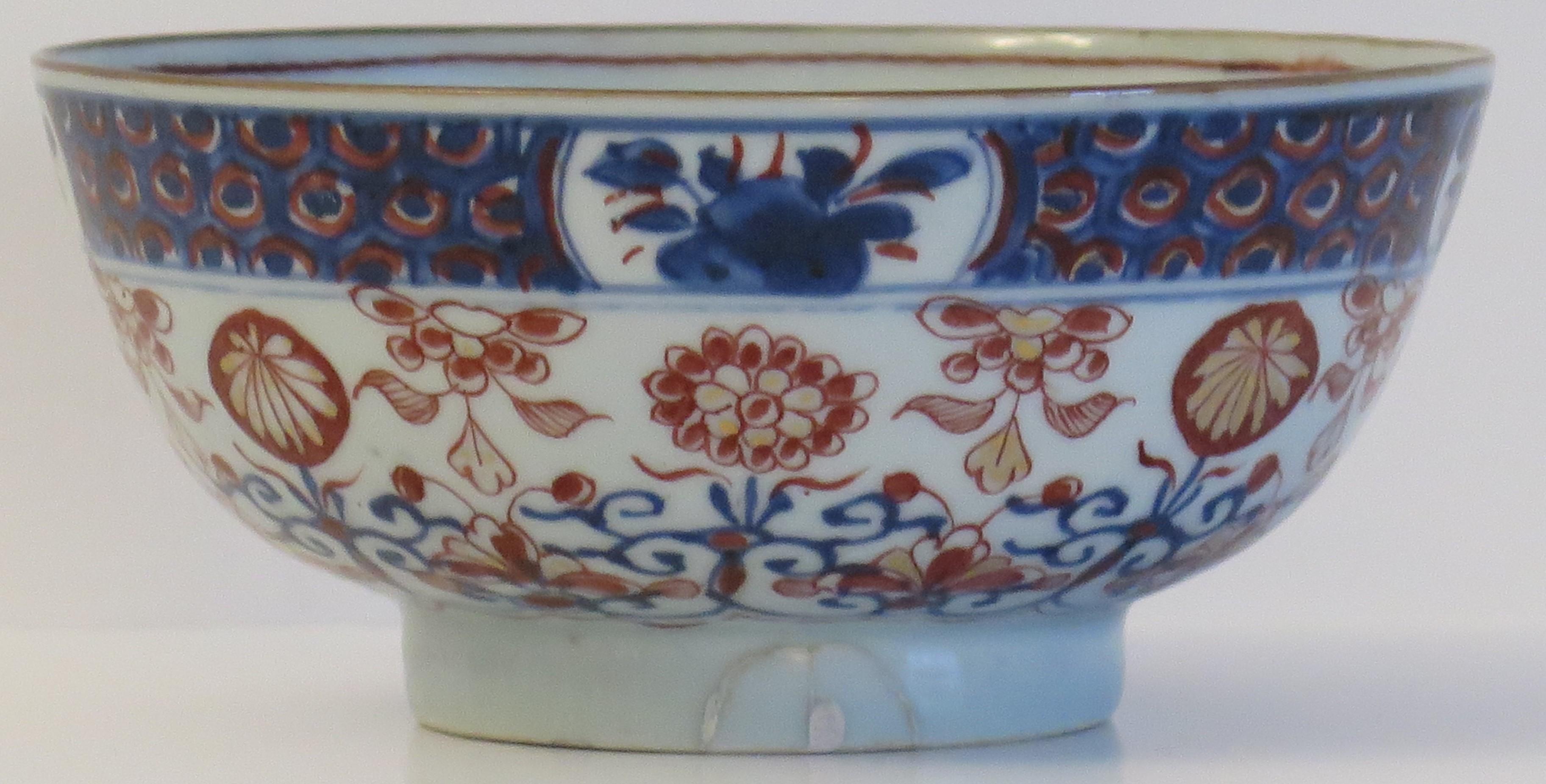 Chinese Export Porcelain Imari Bowl, Qing Circa 1730 5