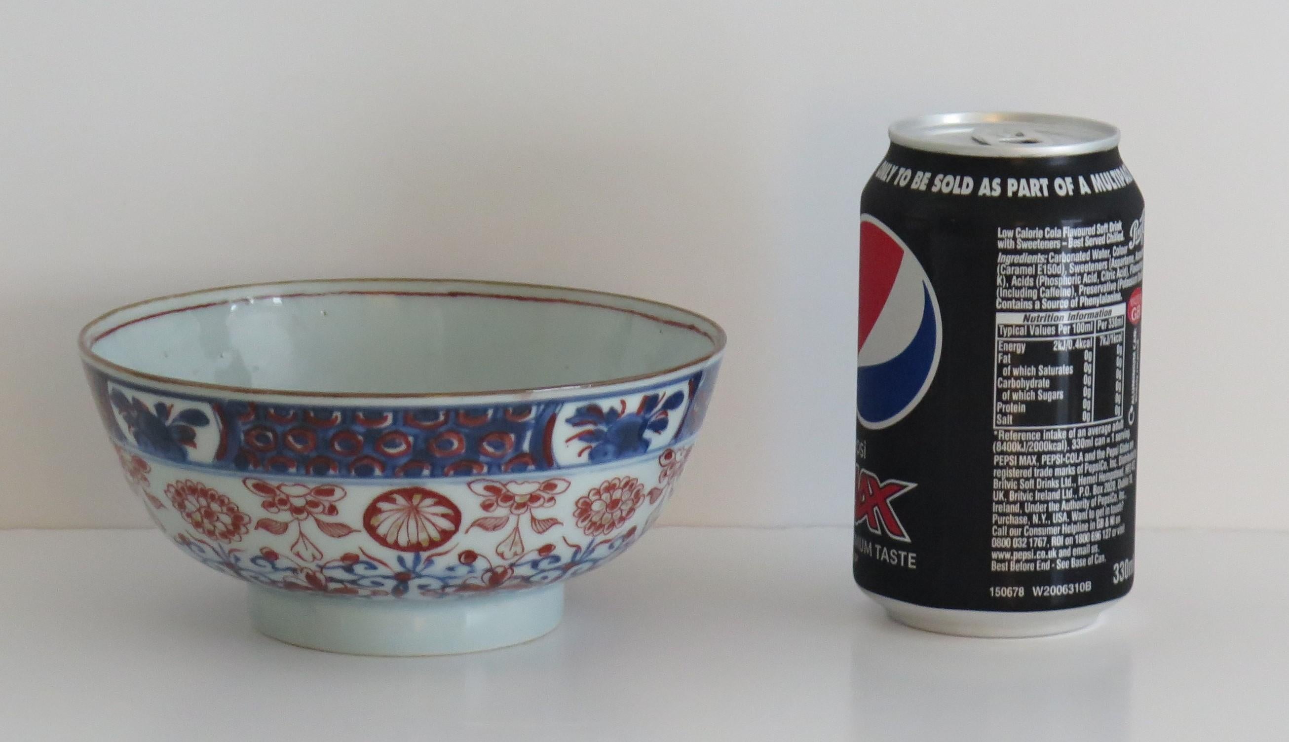 Chinese Export Porcelain Imari Bowl, Qing Circa 1730 10