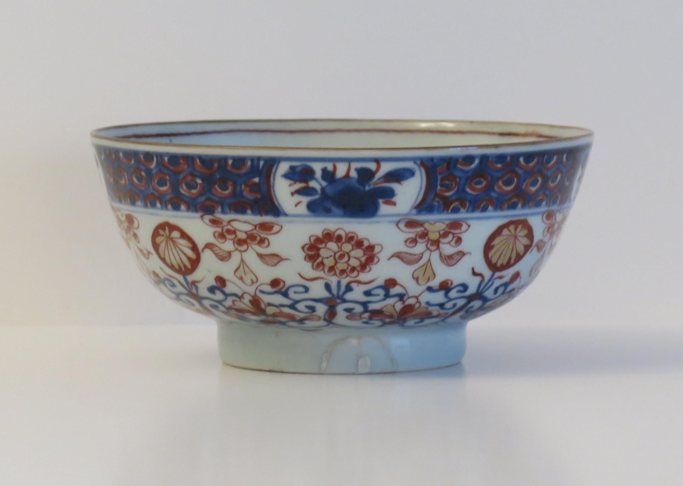 Chinese Export Porcelain Imari Bowl, Qing Circa 1730 4
