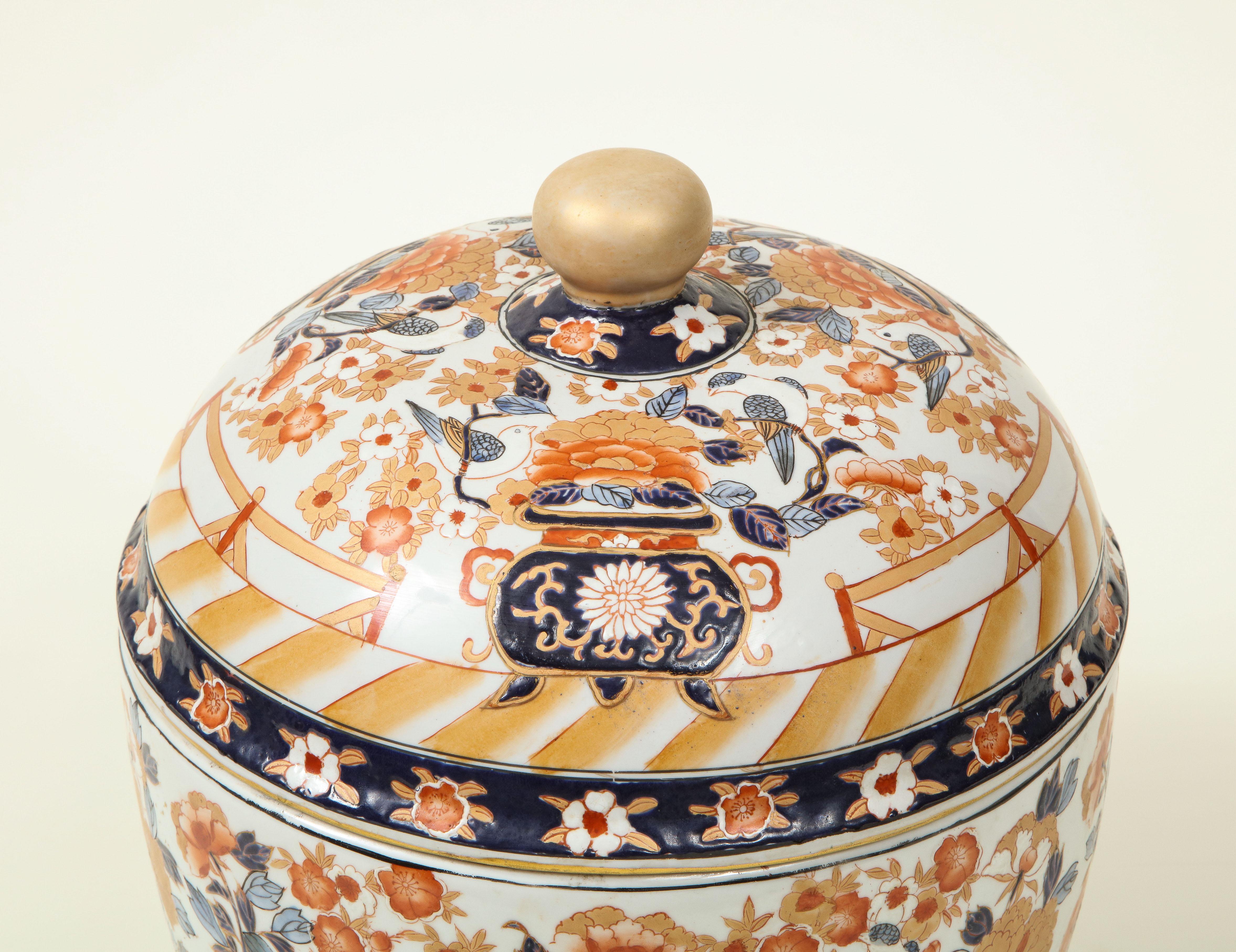 Chinese Export Porcelain Imari Covered Tureen 6